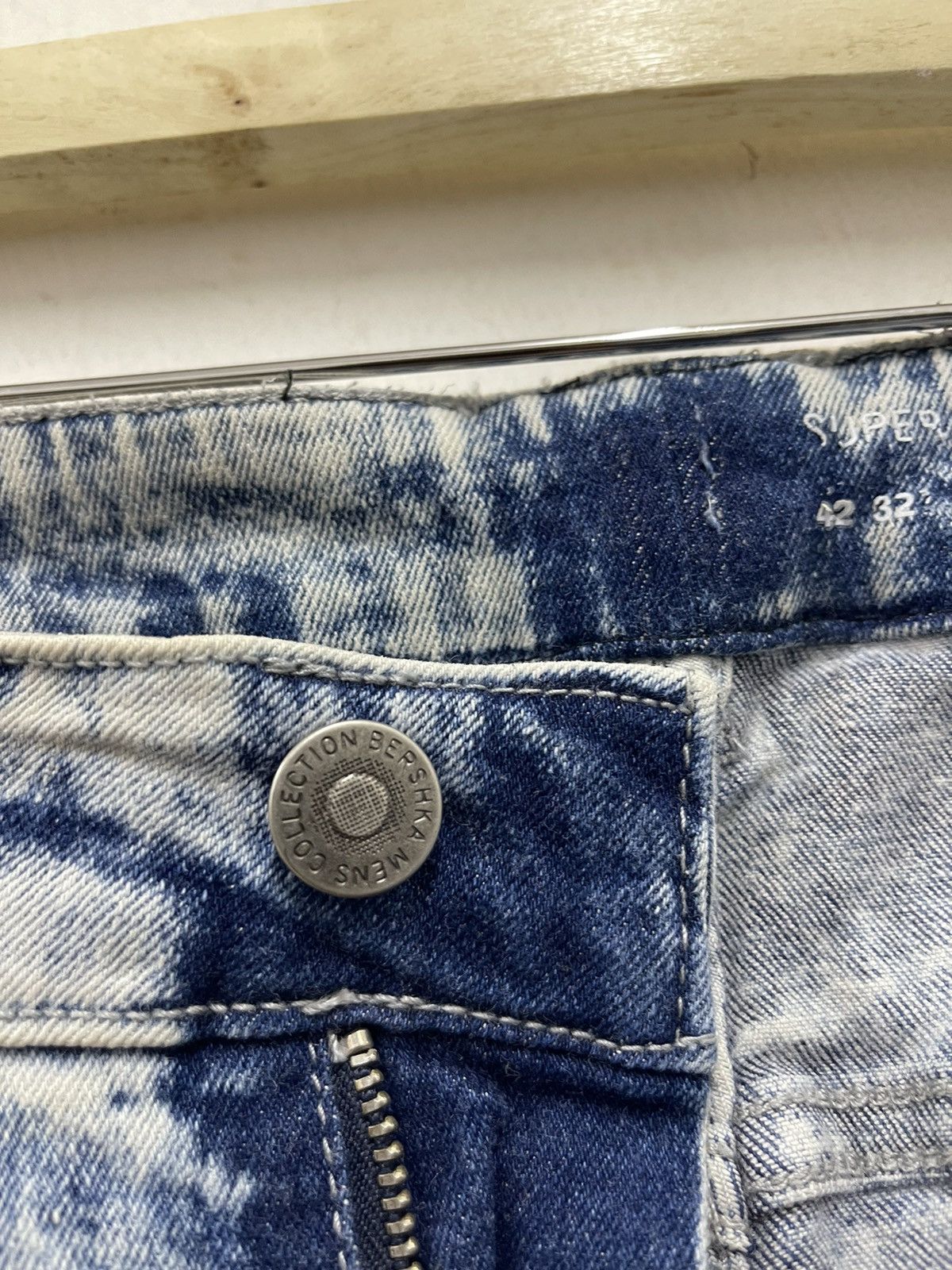 Bershka Rare BERSHKA Denim Super Skinny Acid Wash Distressed Jeans Size US 32 / EU 48 - 4 Thumbnail