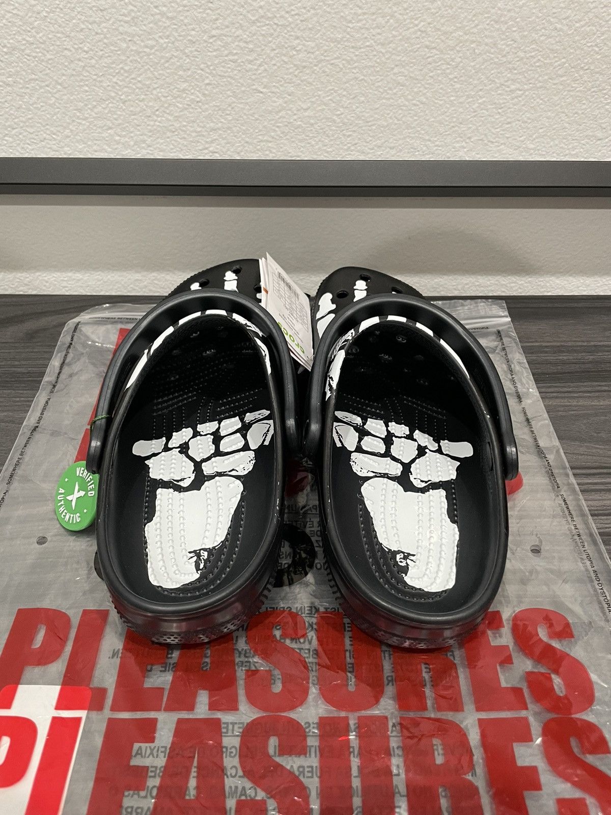 Crocs 2019 OG PLEASURES X CROCS Skeleton clog Size US 9 / EU 42 - 3 Thumbnail