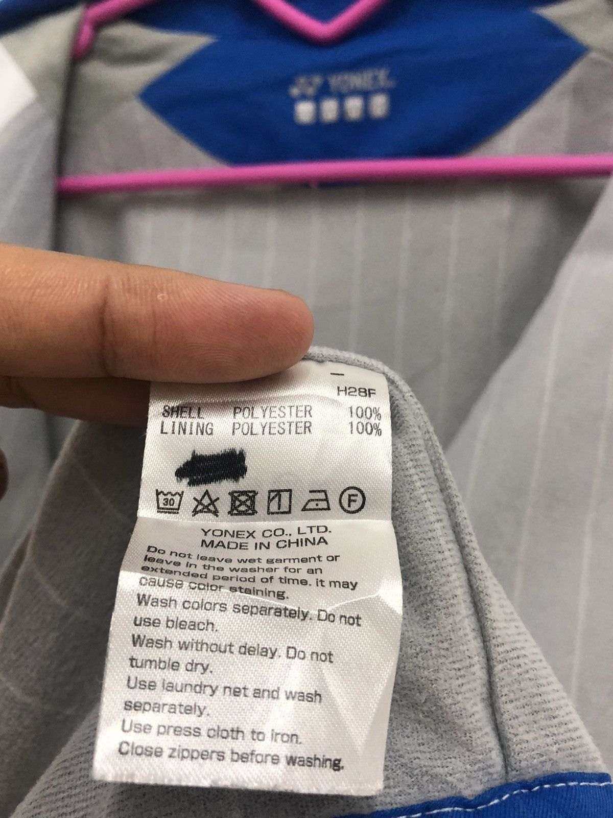 Japanese Brand Rare YONEX Japan Badminton Double Heat Capsule Sweater Size US S / EU 44-46 / 1 - 7 Thumbnail