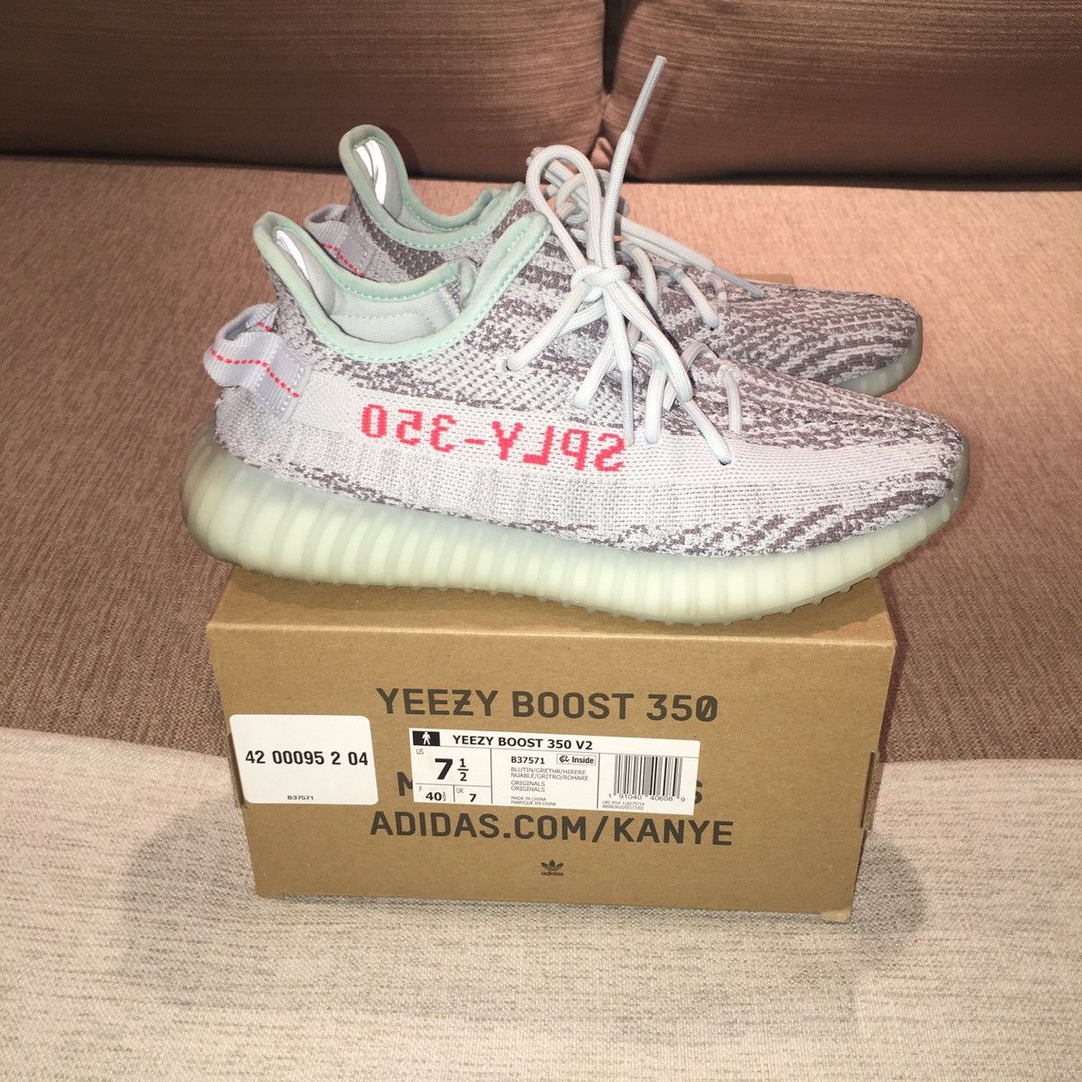 Adidas Yeezy Boost 350 V2 Blue Tint 2017 Size US 7.5 / EU 40-41 - 5 Thumbnail