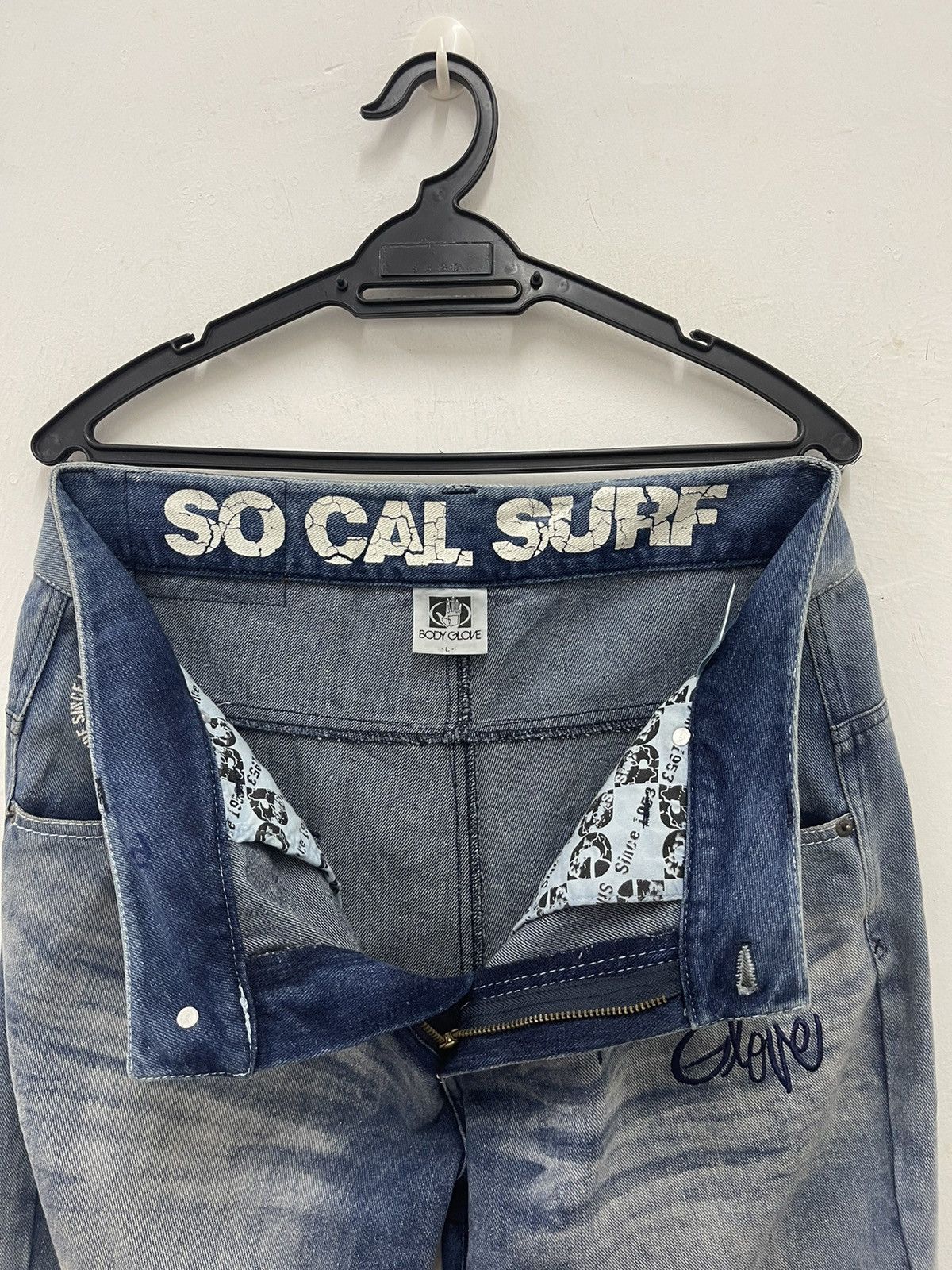 Body Glove Rare Vintage BODY GLOVE Spell Out Distressed Denim Jeans Size US 34 / EU 50 - 8 Thumbnail