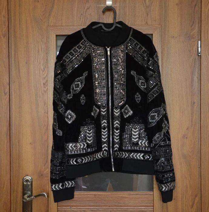 Zara velvet 2025 embroidered jacket