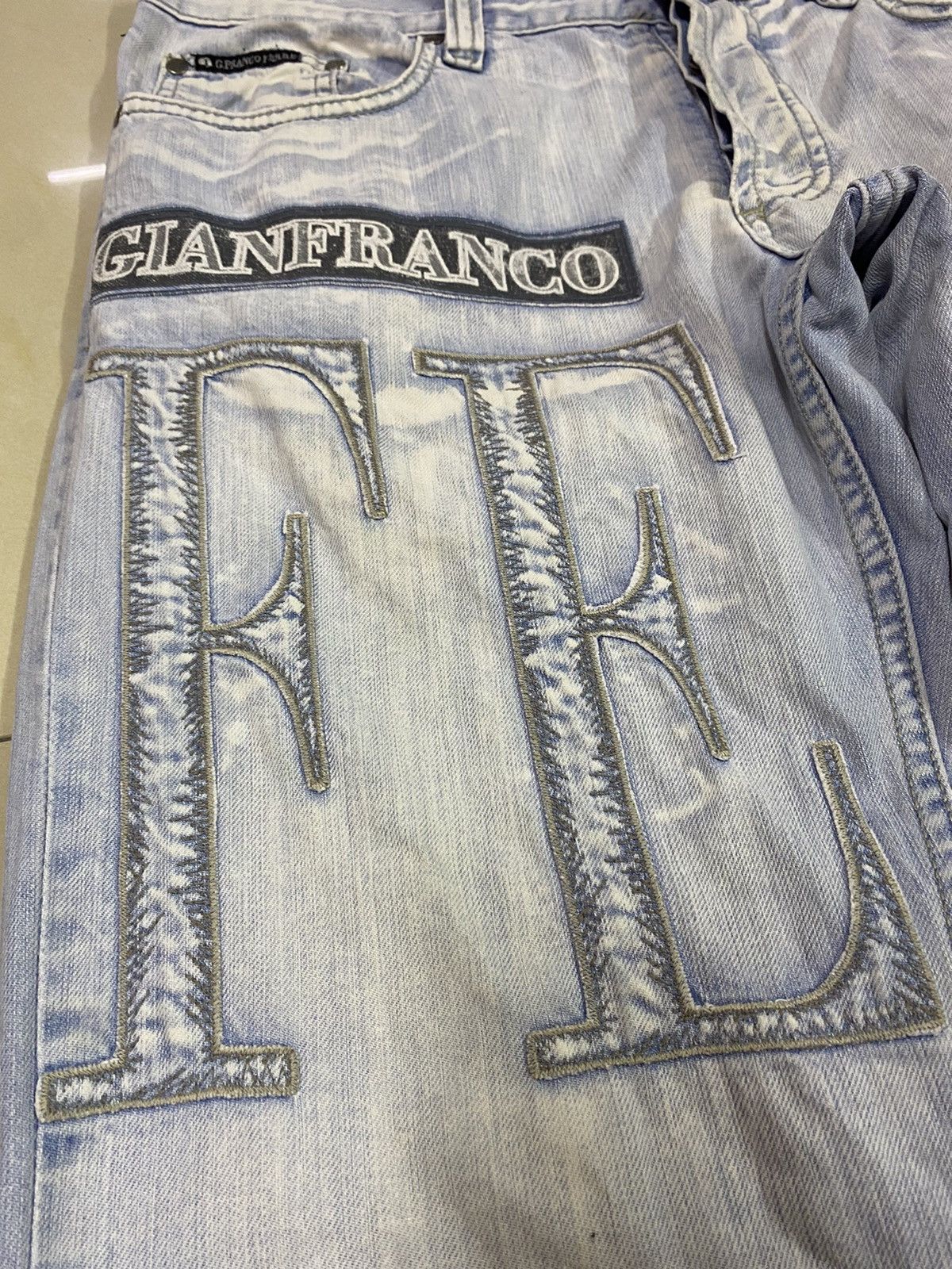 GF Ferre × Gianfranco Ferre Italian Designer Gianfranco Ferre Big Logo Denim Size US 34 / EU 50 - 4 Thumbnail