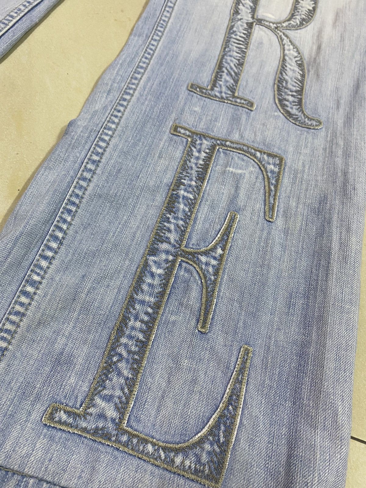 GF Ferre × Gianfranco Ferre Italian Designer Gianfranco Ferre Big Logo Denim Size US 34 / EU 50 - 5 Thumbnail