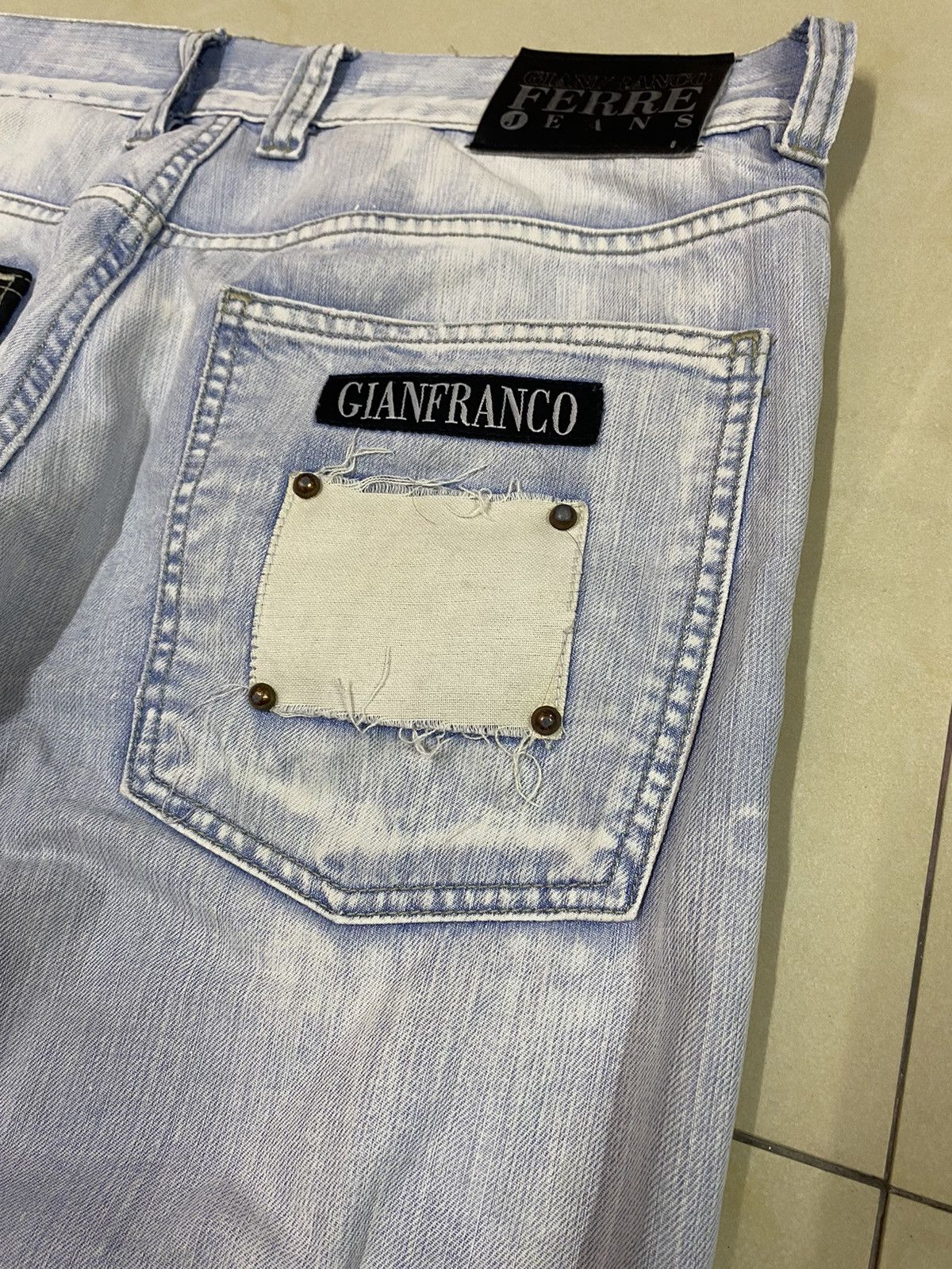 GF Ferre × Gianfranco Ferre Italian Designer Gianfranco Ferre Big Logo Denim Size US 34 / EU 50 - 7 Thumbnail
