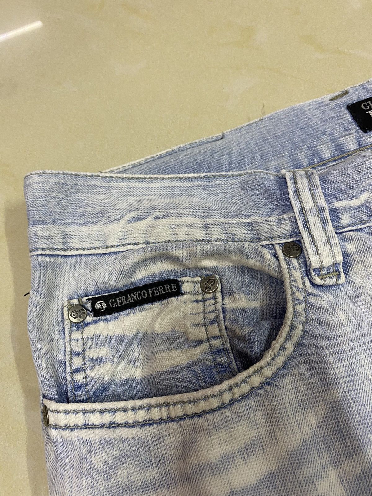 GF Ferre × Gianfranco Ferre Italian Designer Gianfranco Ferre Big Logo Denim Size US 34 / EU 50 - 6 Thumbnail