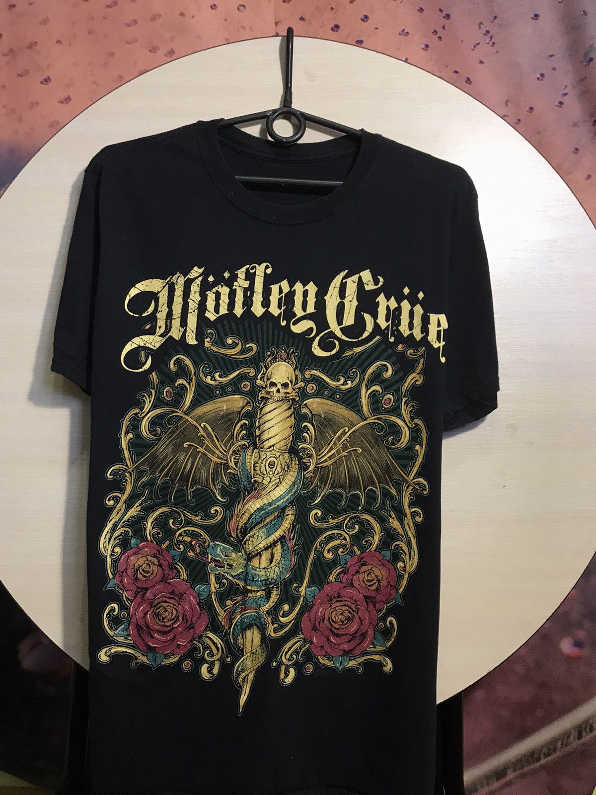 Band Tees Vintage Motley Crue band rock tee Size US M / EU 48-50 / 2 - 2 Thumbnail