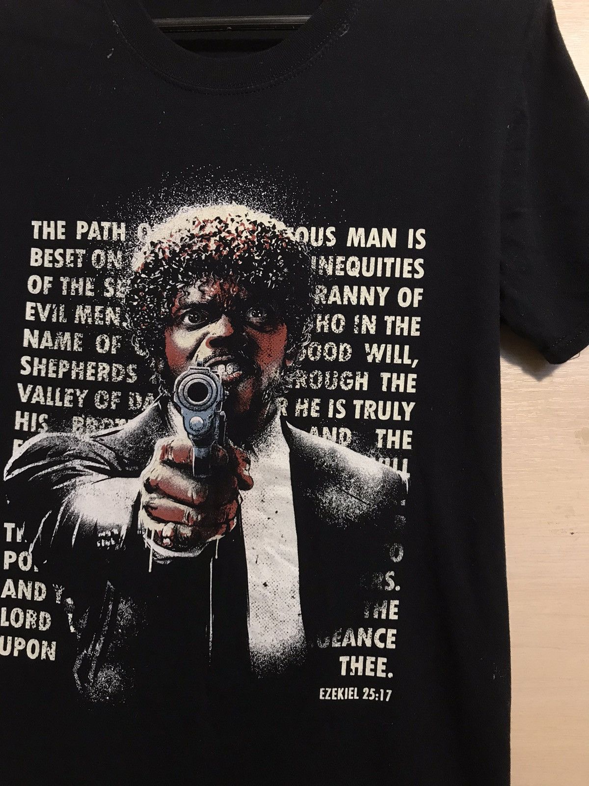 Vintage Vintage Pulp Fiction streetwear movie tee Size US M / EU 48-50 / 2 - 3 Thumbnail