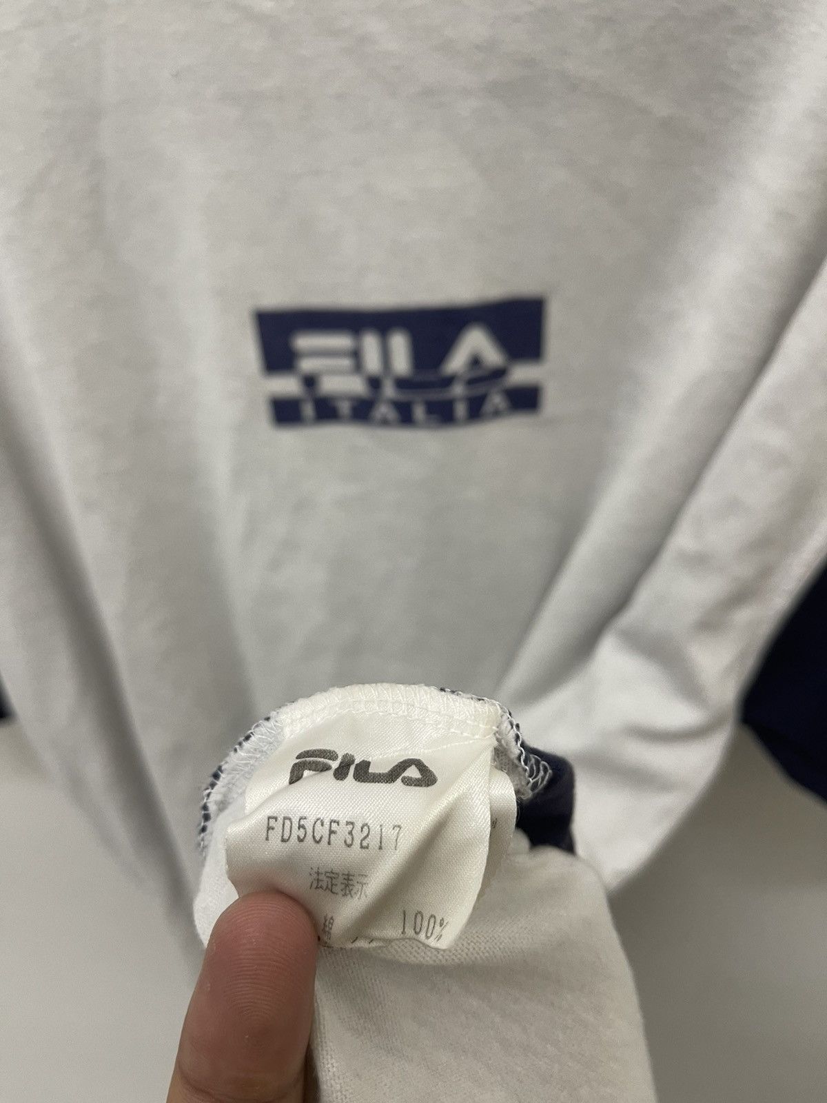 Fila Rare Vintage FILA Italia Spell Out Big Logo Tee Size US L / EU 52-54 / 3 - 4 Thumbnail