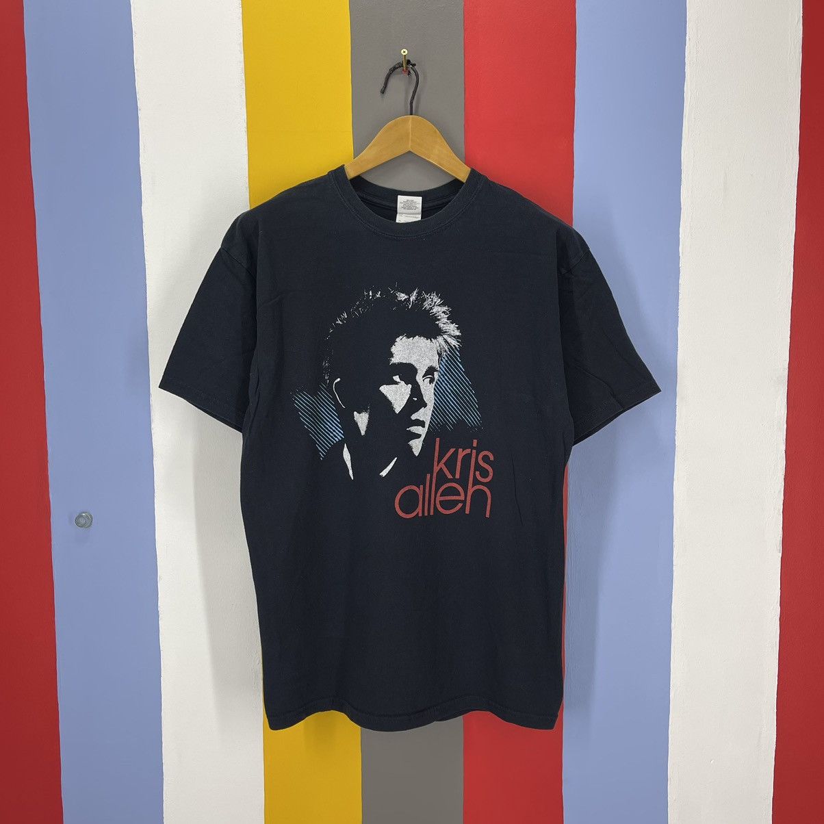 Band Tees KRIS ALLEN Crew Neck T Shirt #1211/AP Size US XL / EU 56 / 4 - 1 Thumbnail