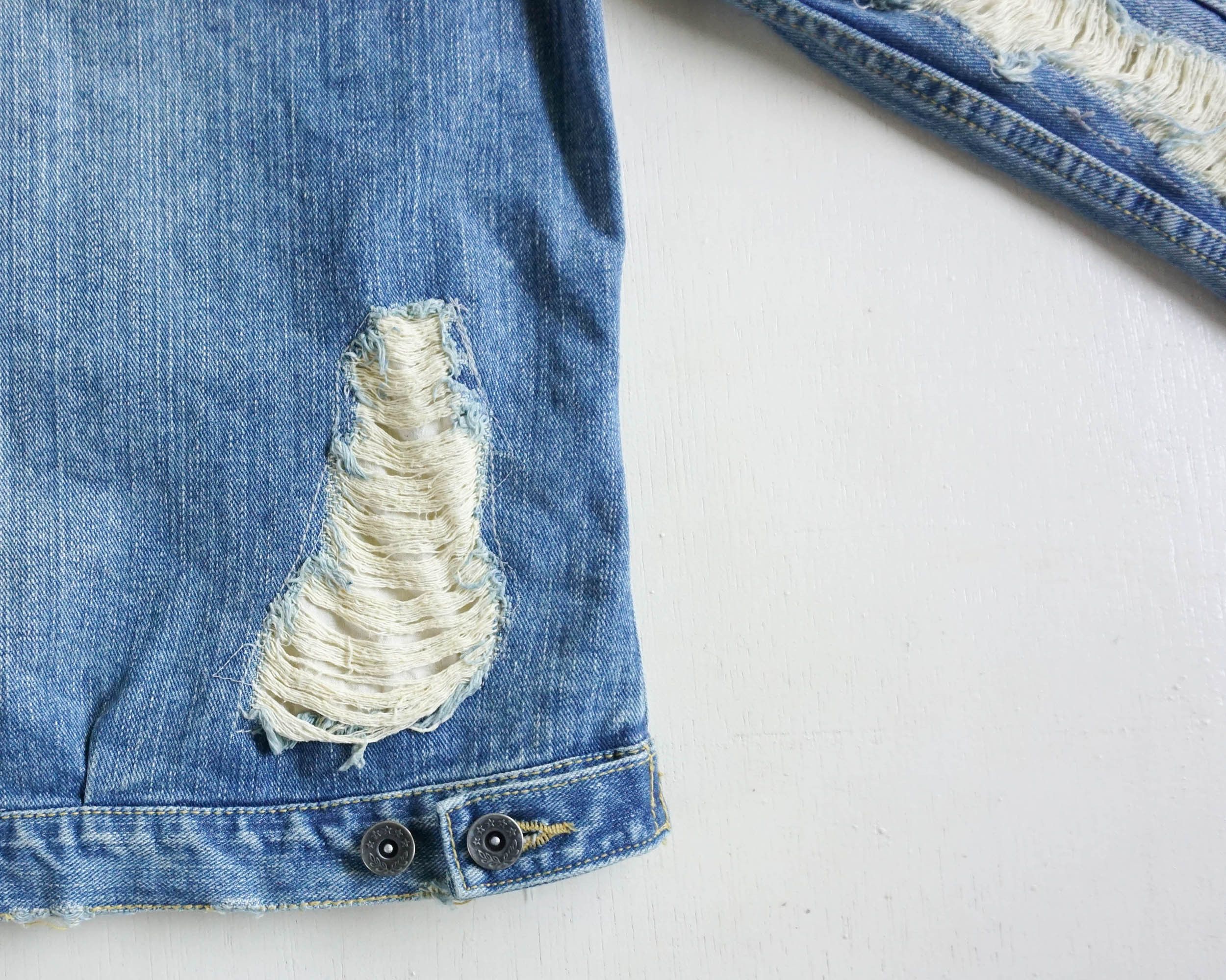 Japanese Brand ROYAL BLUE Ripped & Patched Distressed Denim Jacket Size US M / EU 48-50 / 2 - 6 Thumbnail