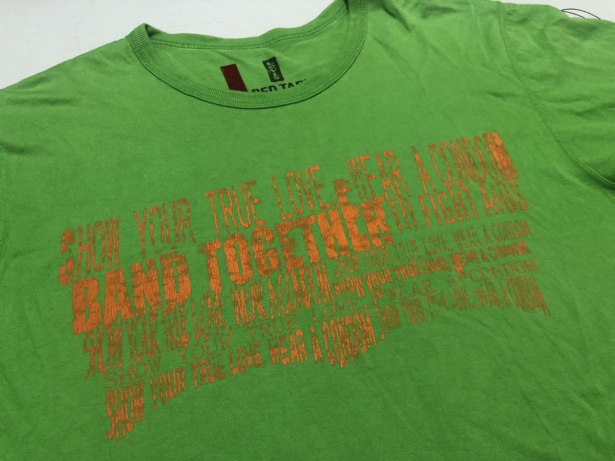 Levi's Vintage LEVI’S Red Tab Show Your True Love Wear Condom Tee Size US L / EU 52-54 / 3 - 3 Thumbnail