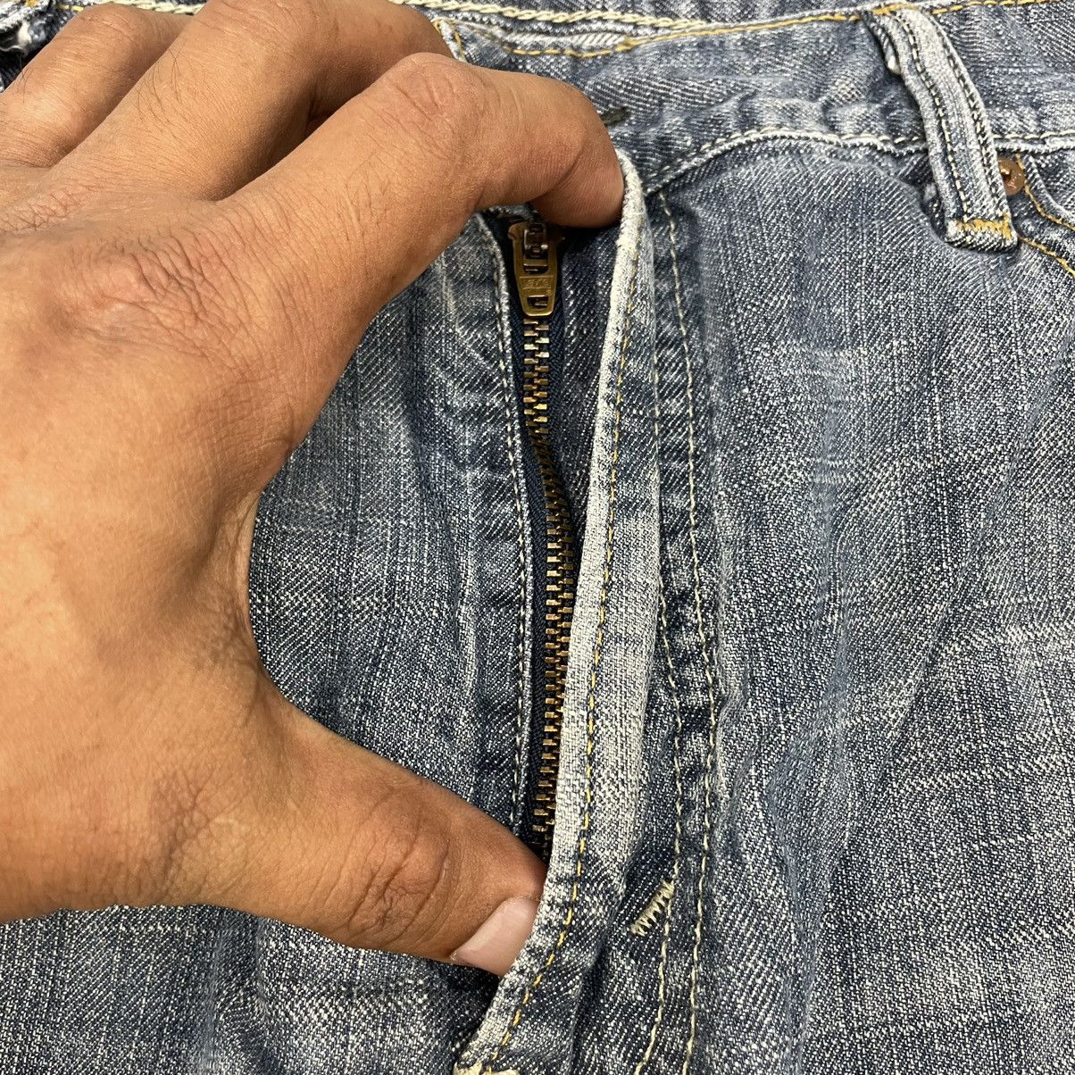 Levi's × Vintage Vintage Levi's 569 Distressed -wc036 Size US 39 - 7 Thumbnail
