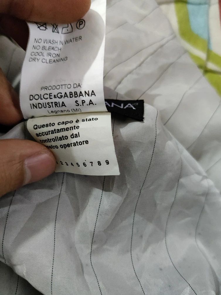 Dolce & Gabbana DOLCE GABBANA VEST Size US S / EU 44-46 / 1 - 5 Thumbnail