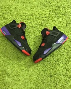 Air Jordan 4 Raptors Drake Signature