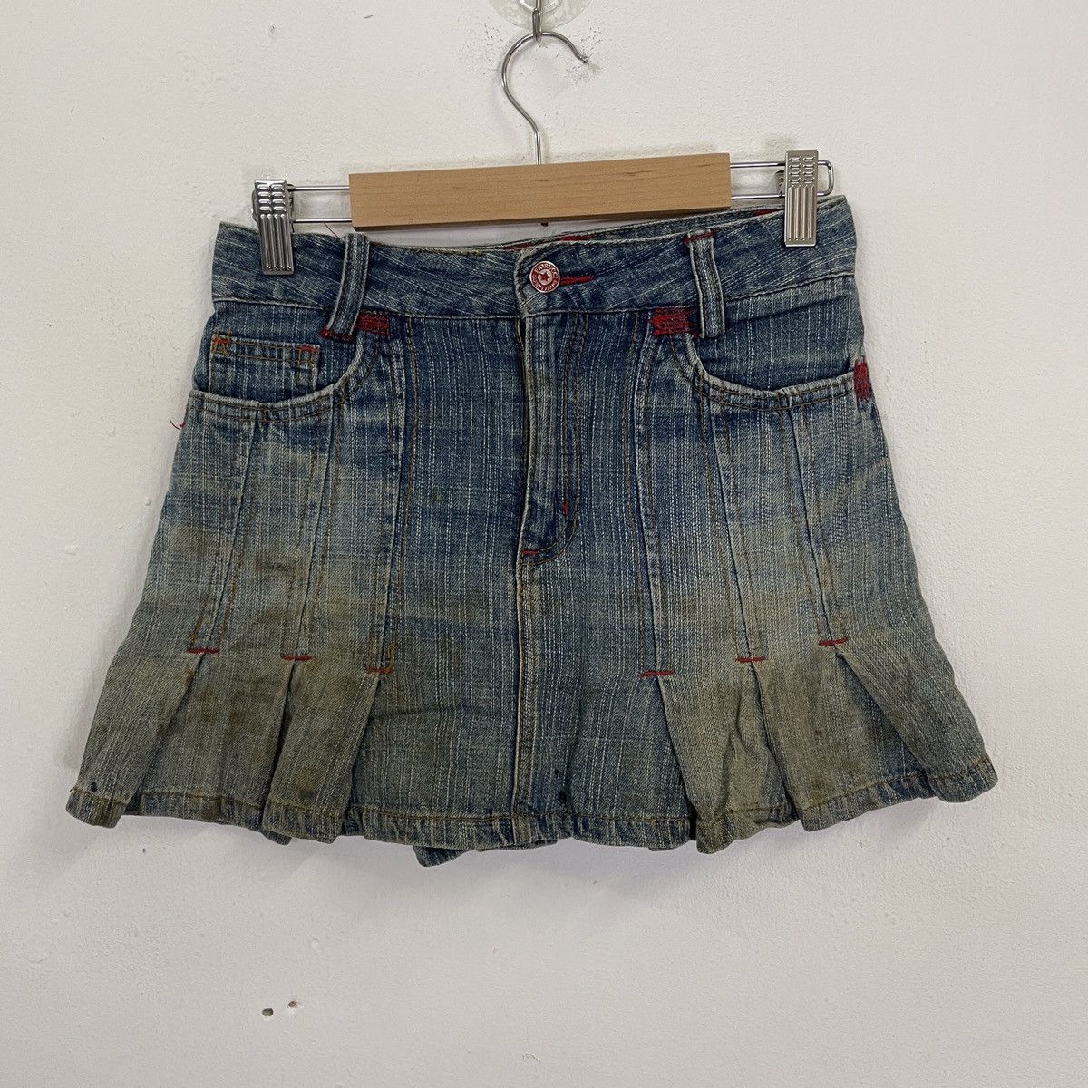 Fiorucci Vintage Fiorucci Mini Denim Skirt Size 26" / US 2 / IT 38 - 1 Thumbnail
