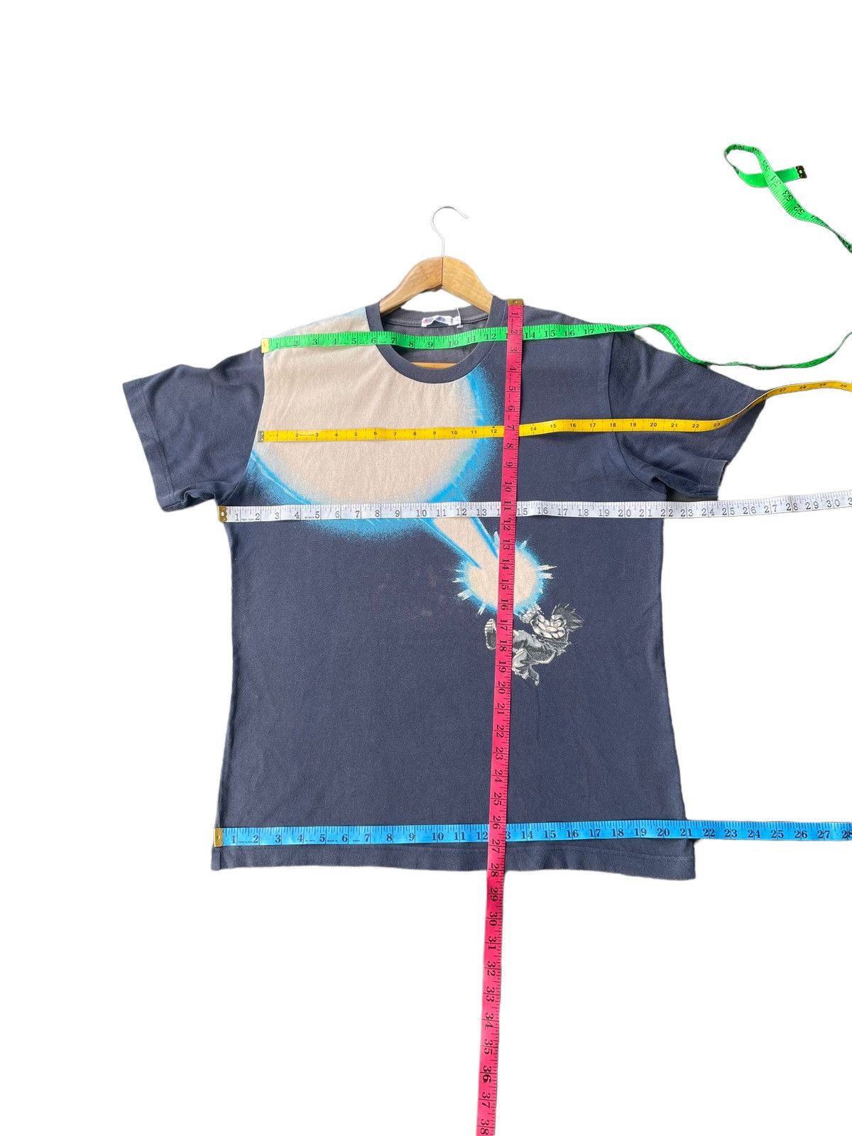 Japanese Brand Dragon Ball x Uniqlo Faded Wash Tshirt Size US L / EU 52-54 / 3 - 11 Thumbnail