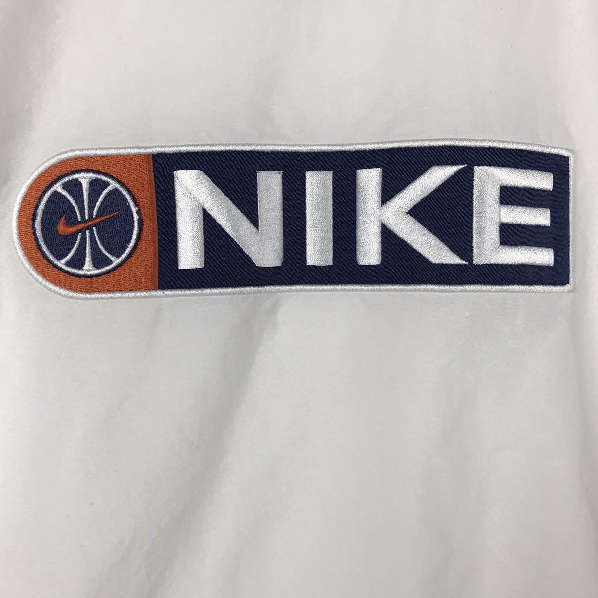 Nike Vintage Nike Basketball Jacket X-Large Size Sweater 90s Size US XL / EU 56 / 4 - 3 Thumbnail