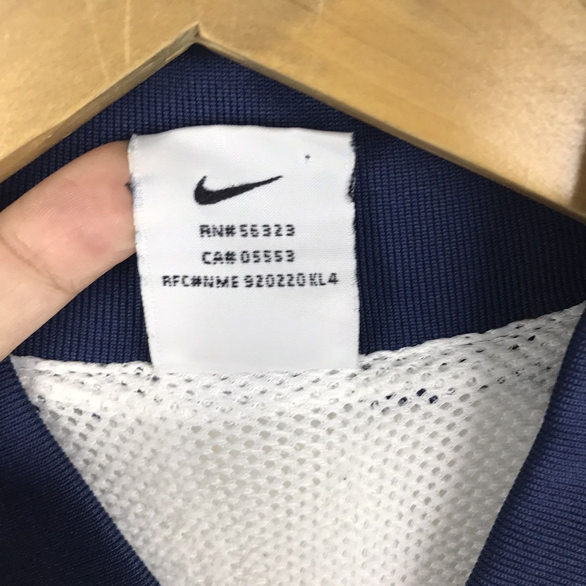Nike Vintage Nike Basketball Jacket X-Large Size Sweater 90s Size US XL / EU 56 / 4 - 6 Thumbnail
