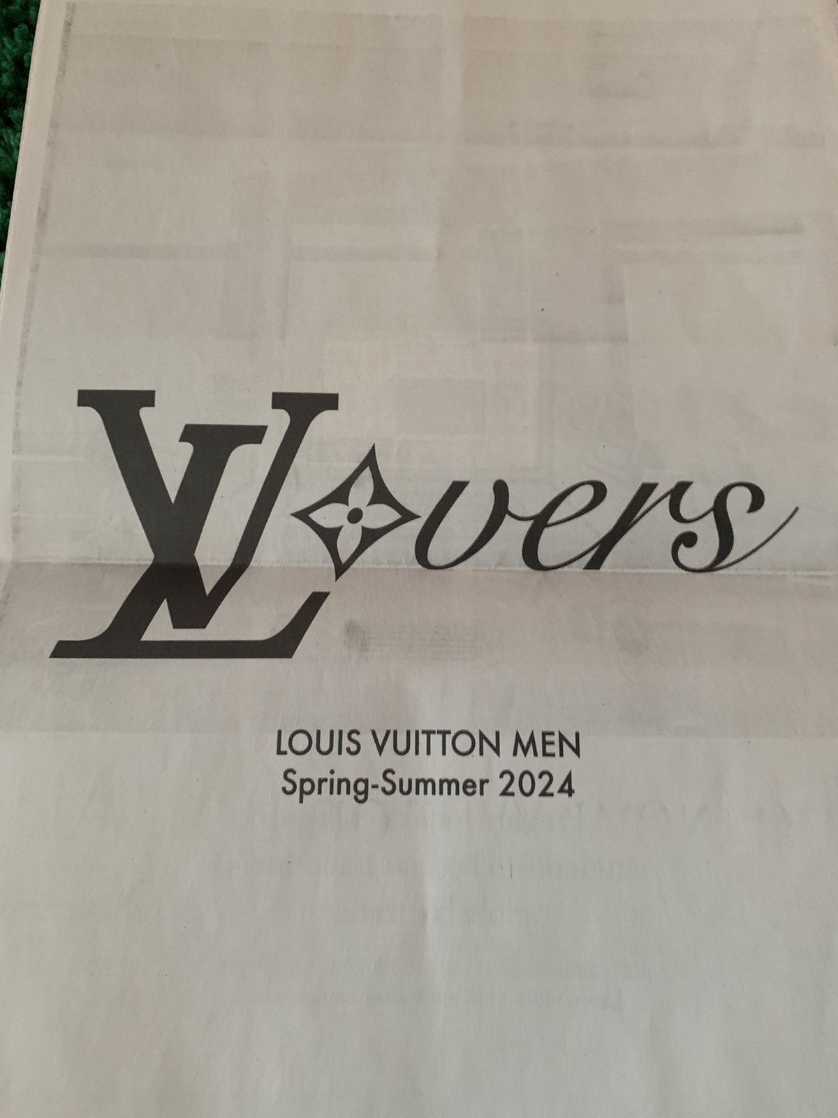 Louis Vuitton × Pharrell Pharrell Lovers NY times newspaper page debut show LV Size ONE SIZE - 2 Thumbnail