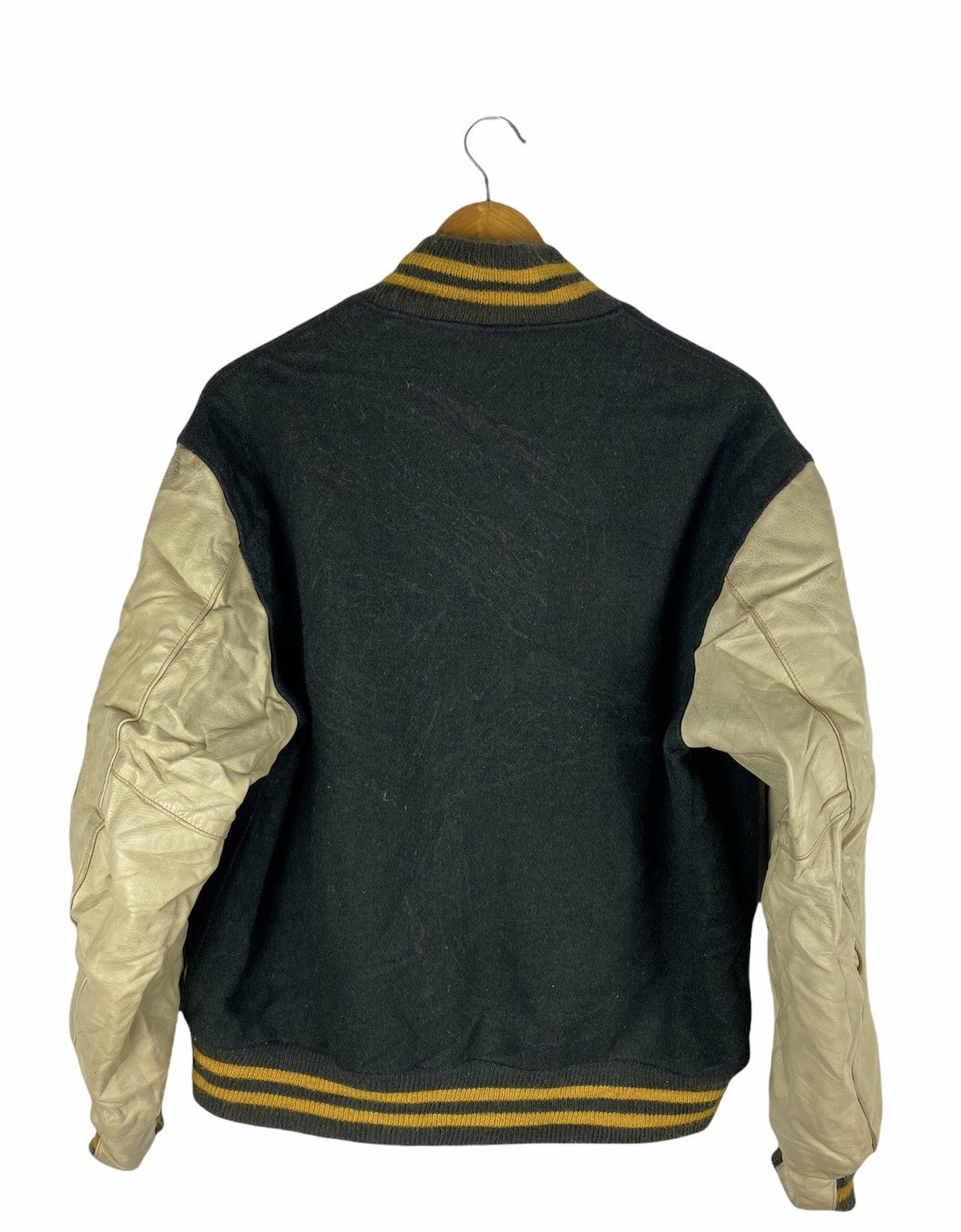 Golden Bear VINTAGE GOLDEN BEAR VARSITY JACKET LEATHER SLEEVE Size US L / EU 52-54 / 3 - 2 Thumbnail