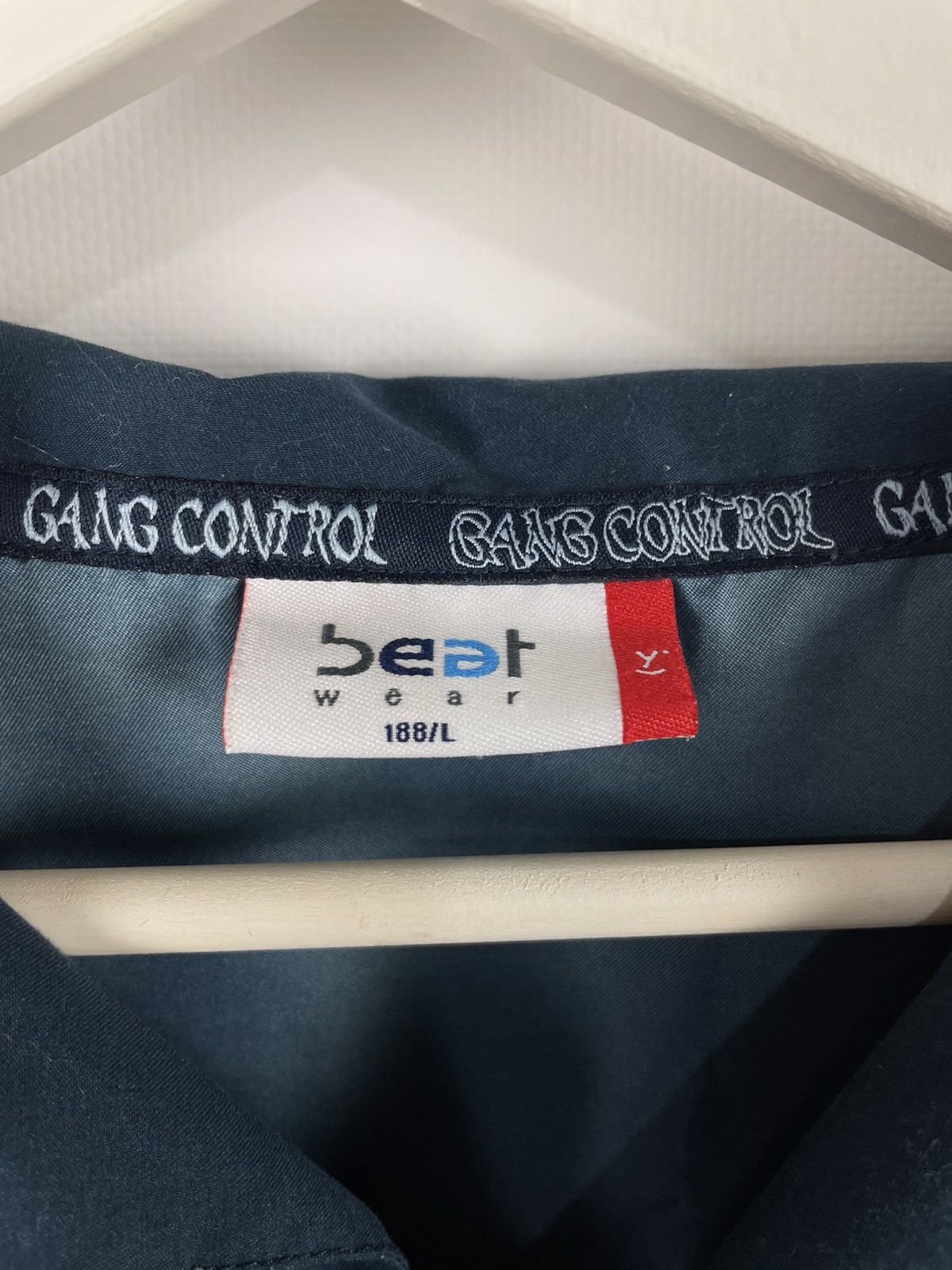 Vintage Vintage 90's Beat Wear Skateboard Gang Control Shirt OG Size US L / EU 52-54 / 3 - 11 Thumbnail
