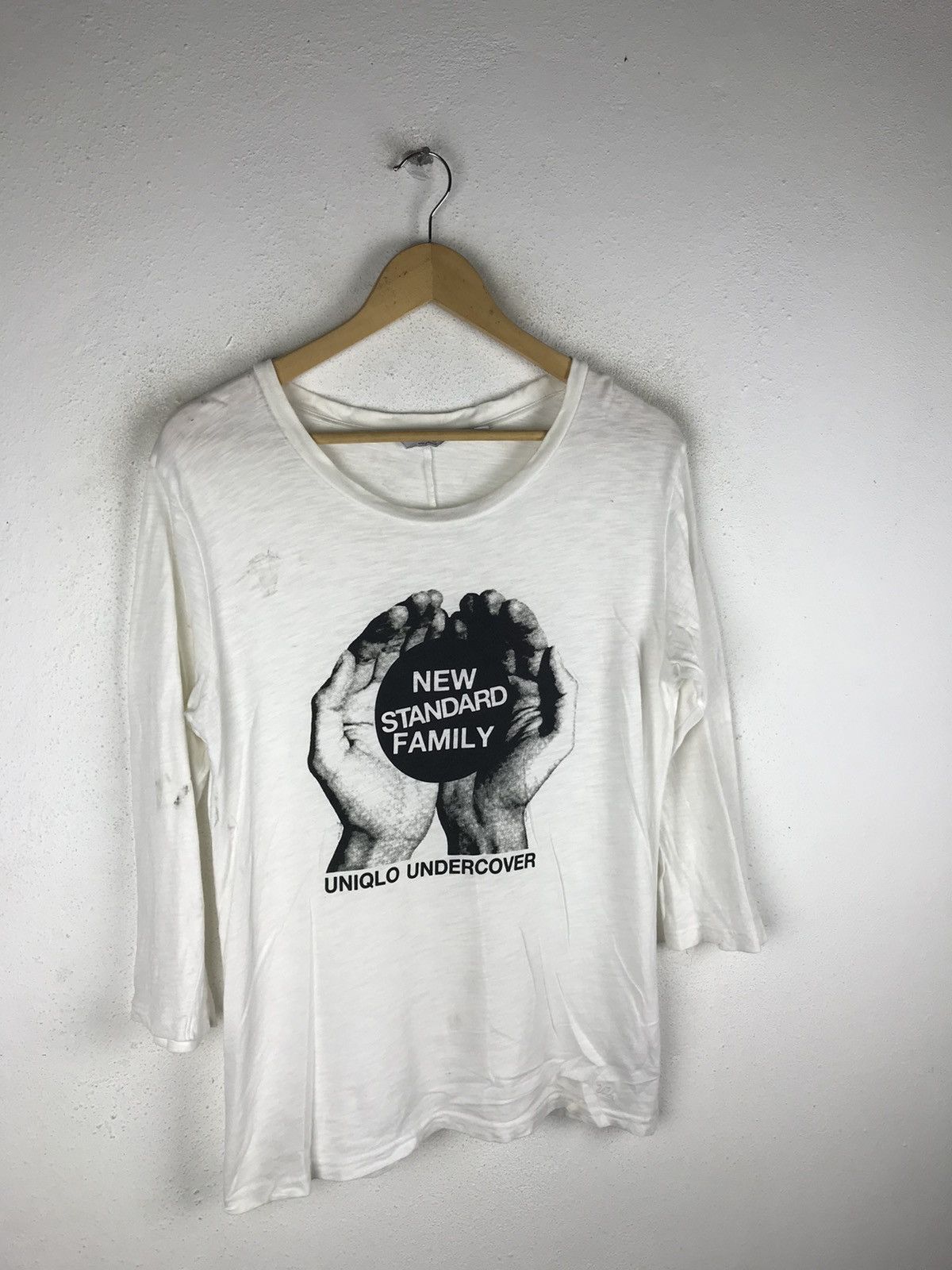 Jun Takahashi × Undercover × Uniqlo 🔥SALE🔥UNIQLO X UNDERCOVER 3 QUARTER SHIRTSE Size US M / EU 48-50 / 2 - 2 Thumbnail