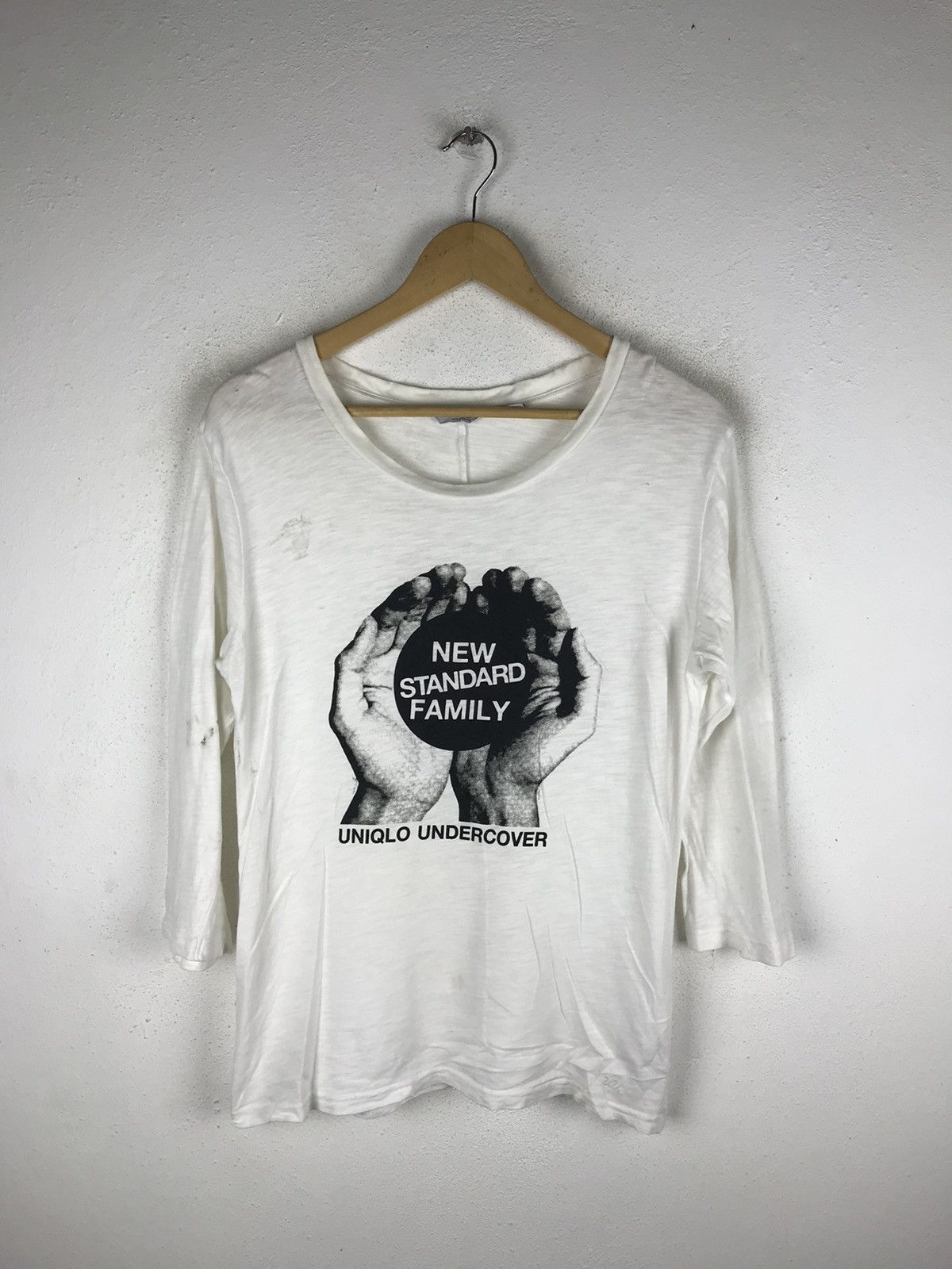 Jun Takahashi × Undercover × Uniqlo 🔥SALE🔥UNIQLO X UNDERCOVER 3 QUARTER SHIRTSE Size US M / EU 48-50 / 2 - 1 Thumbnail