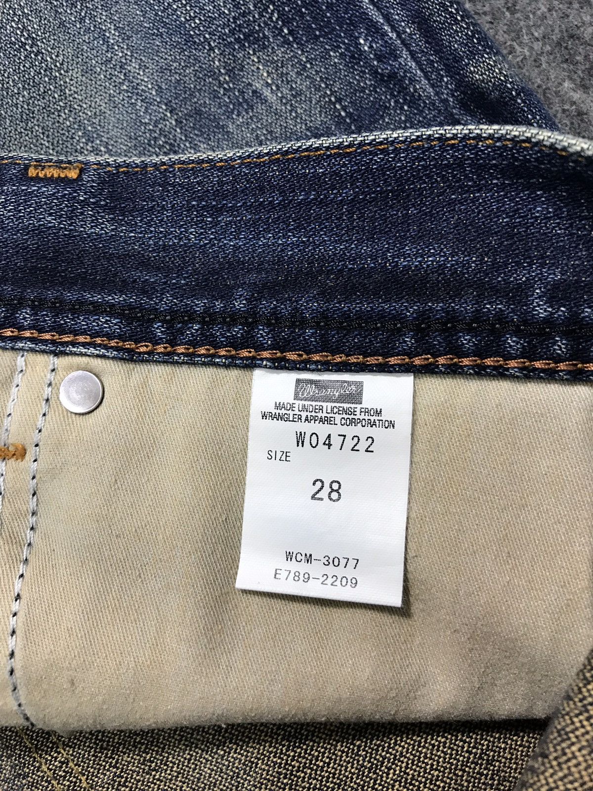 Japanese Brand × Vintage × Wrangler Vintage Wrangler Denim Jeans Style Size US 29 - 12 Thumbnail