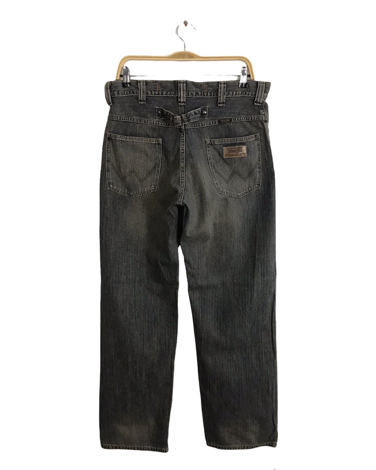 Japanese Brand × Vintage × Wrangler Vintage Wrangler Western Jeans Bucket Back Design Size US 32 / EU 48 - 2 Thumbnail