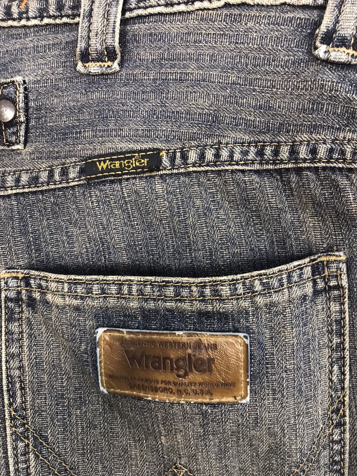 Japanese Brand × Vintage × Wrangler Vintage Wrangler Western Jeans Bucket Back Design Size US 32 / EU 48 - 15 Thumbnail