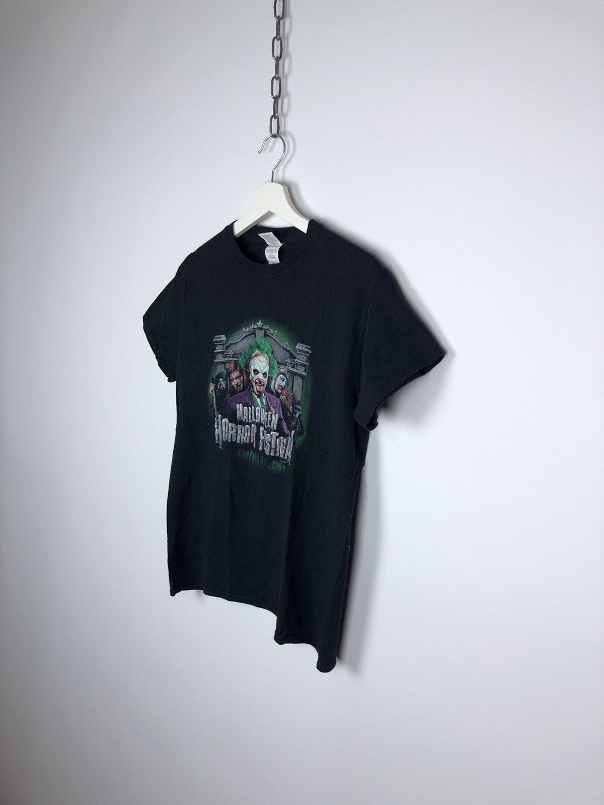Gildan Gildan 2019 MPG Halloween Horror Festival Print Black size S Size US S / EU 44-46 / 1 - 6 Thumbnail