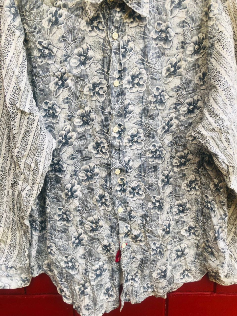 Guess × Vintage Vintage Guess Japanese Designer Fashion Style Long Sleeve Size US XL / EU 56 / 4 - 4 Thumbnail