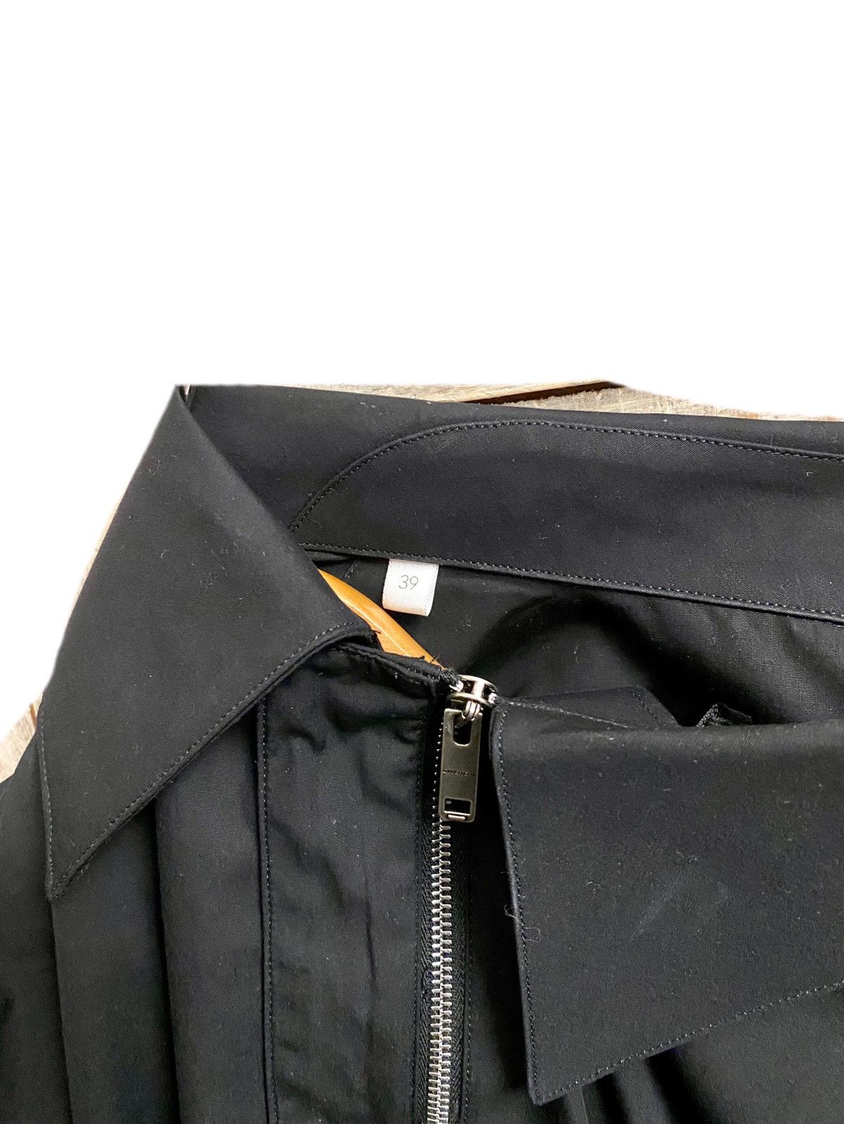 Givenchy MM Williams Givenchy black Zip asymmetrical shirt 39 boxy Size US M / EU 48-50 / 2 - 8 Thumbnail