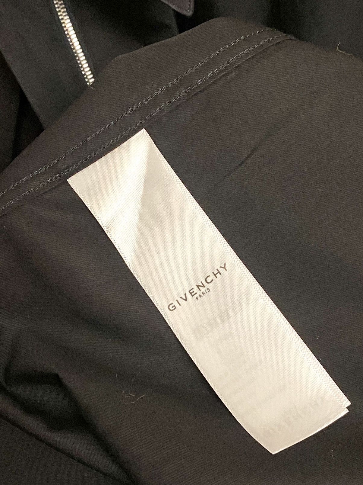 Givenchy MM Williams Givenchy black Zip asymmetrical shirt 39 boxy Size US M / EU 48-50 / 2 - 2 Thumbnail
