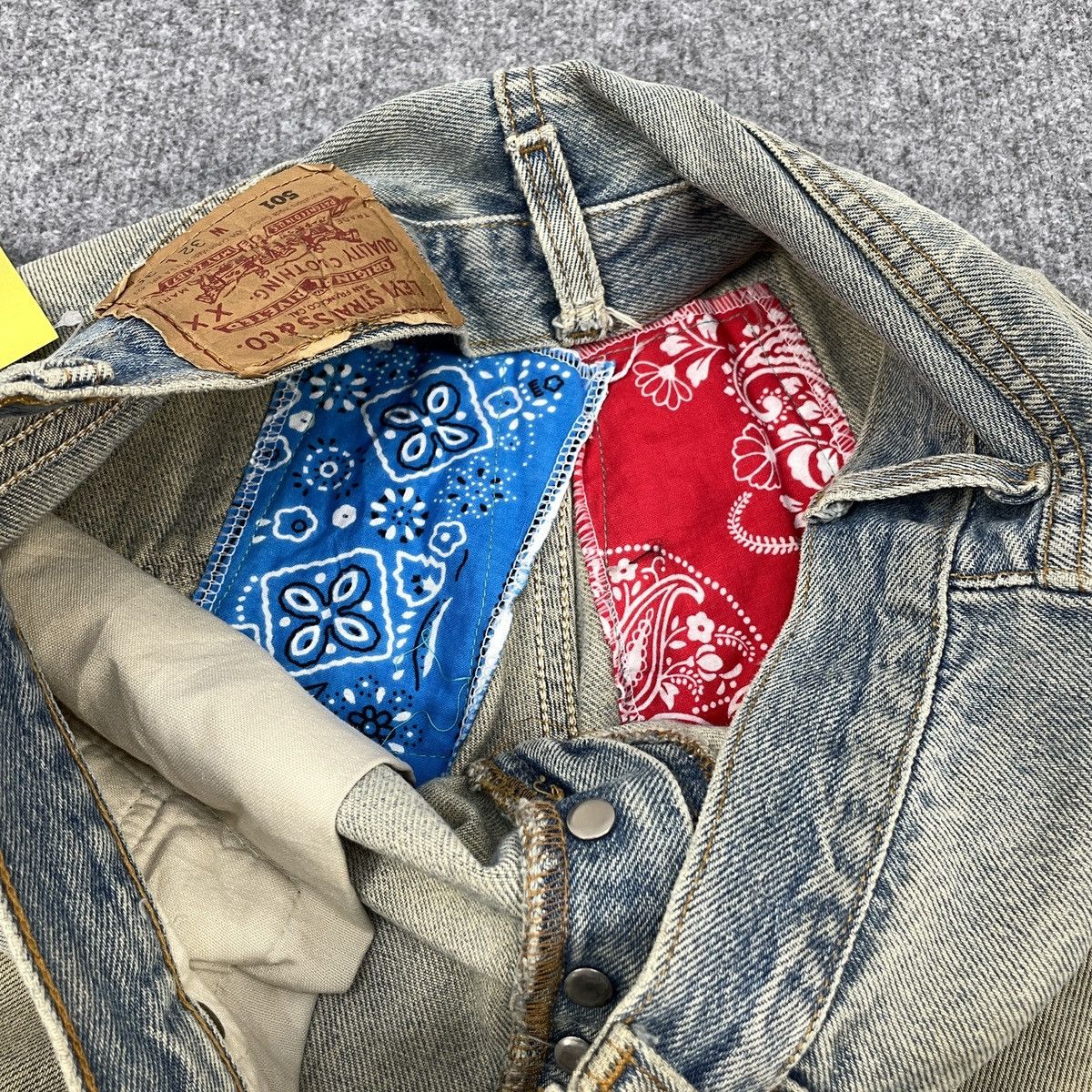 Levi's × Vintage Distressed Levi's 501 Faded Jeans -wc171 Size US 30 / EU 46 - 7 Thumbnail