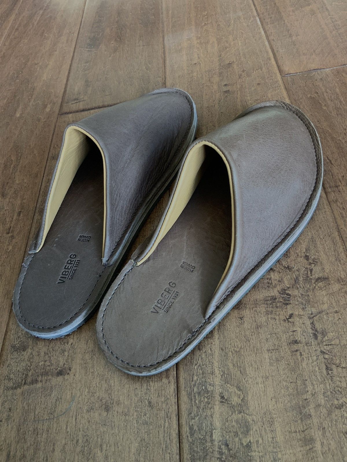 Viberg BNIB GLACÉ DEER CLOSED TOE SLIDES Size US 6 / EU 39 - 7 Thumbnail