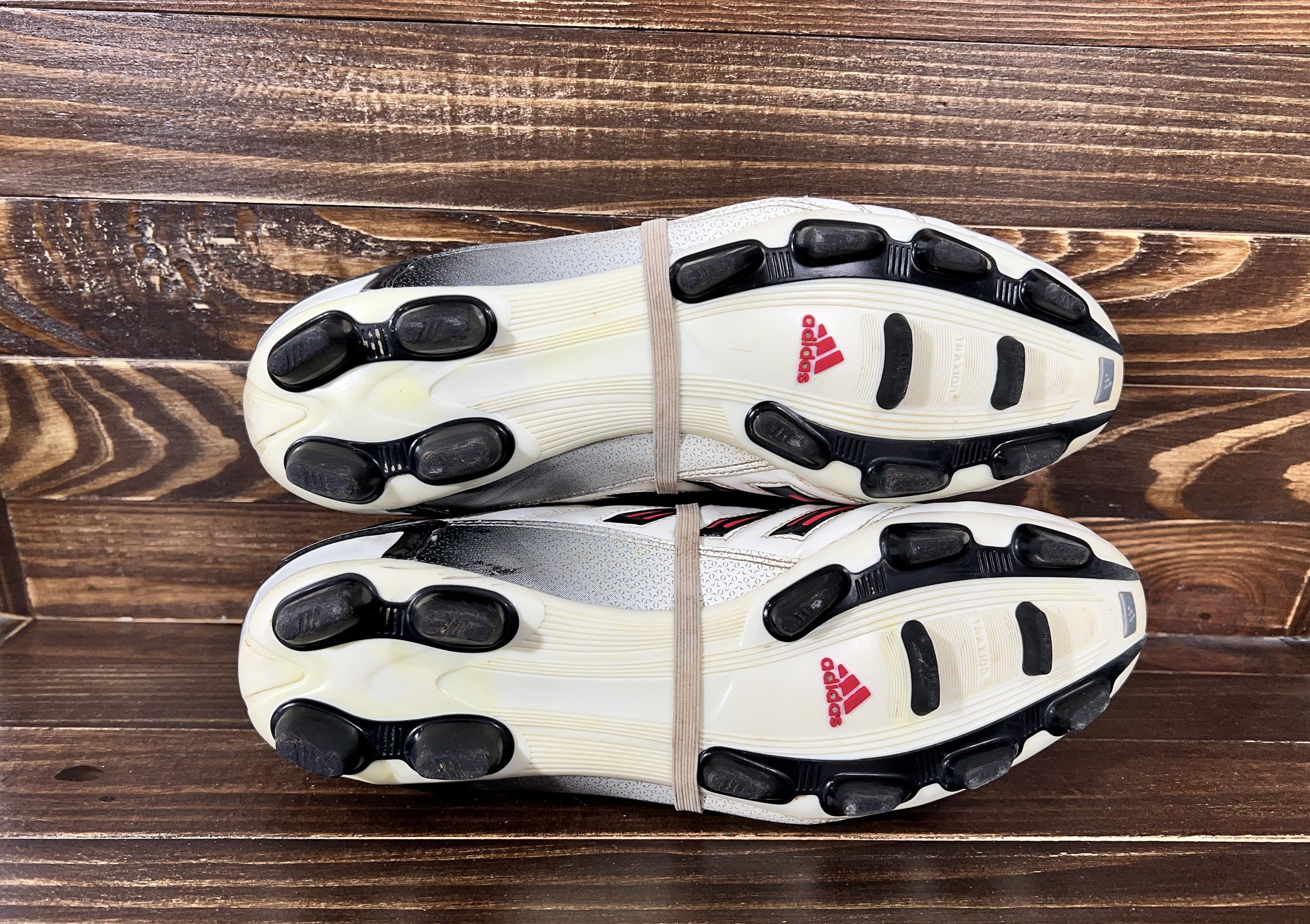 Adidas × Vintage Adidas Traxion Firm Ground Football Cleats Vintage Very Rare Size US 10 / EU 43 - 20 Thumbnail
