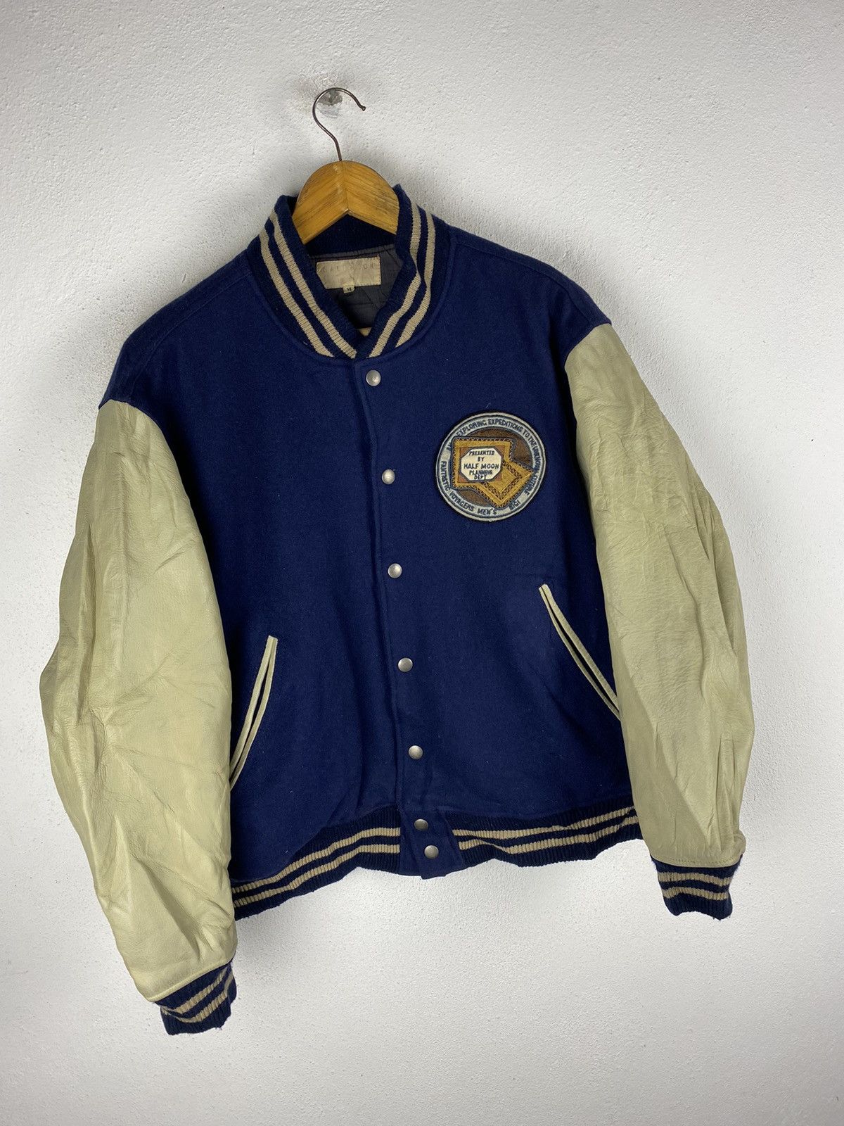 Takeo Kikuchi TAKEO KIKUCHI VARSITY JACKET LEATHER SLEEVE Size US M / EU 48-50 / 2 - 6 Thumbnail