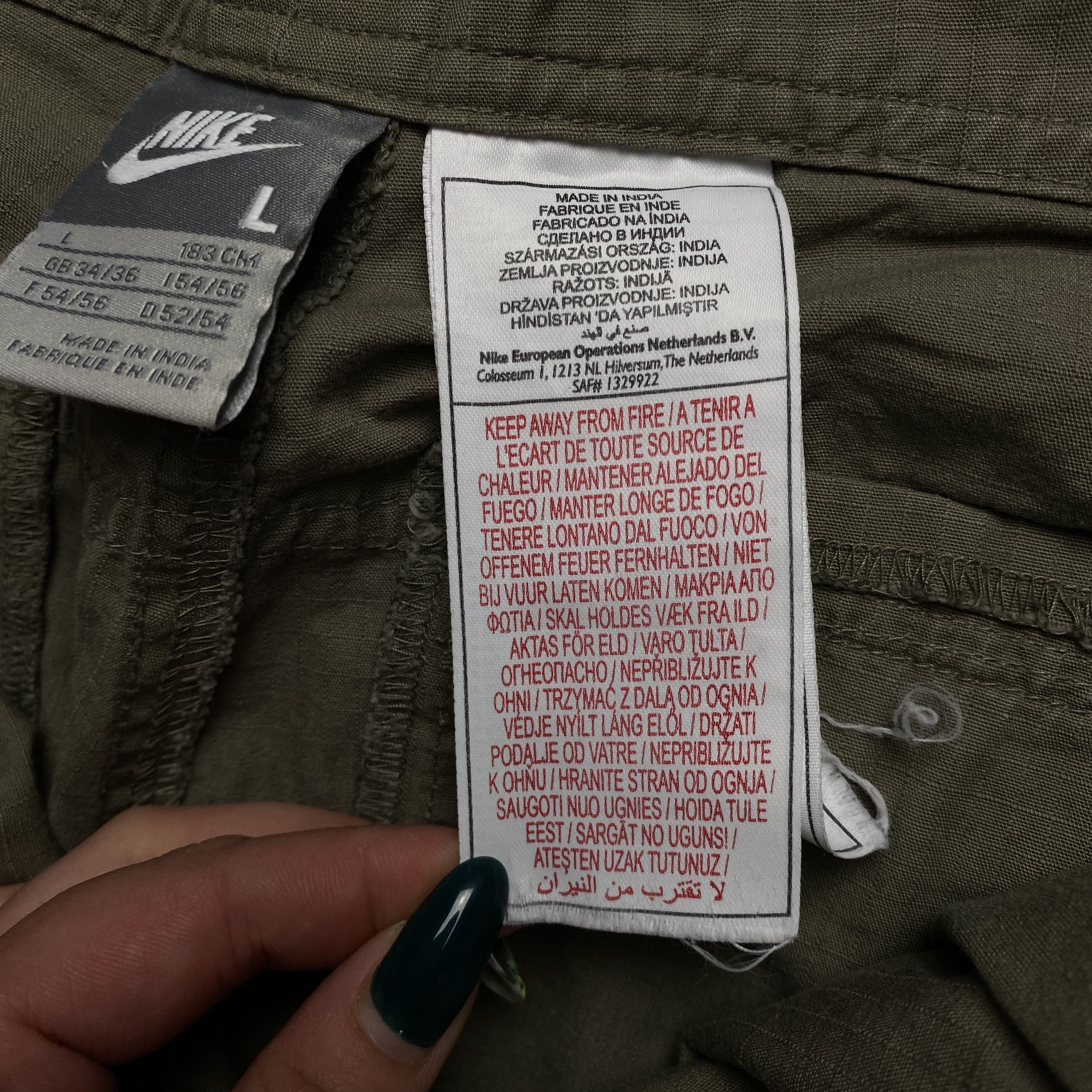 Nike × Vintage Men’s Multi Pocket Pants Nike Vintage Size L Size US 34 / EU 50 - 7 Thumbnail