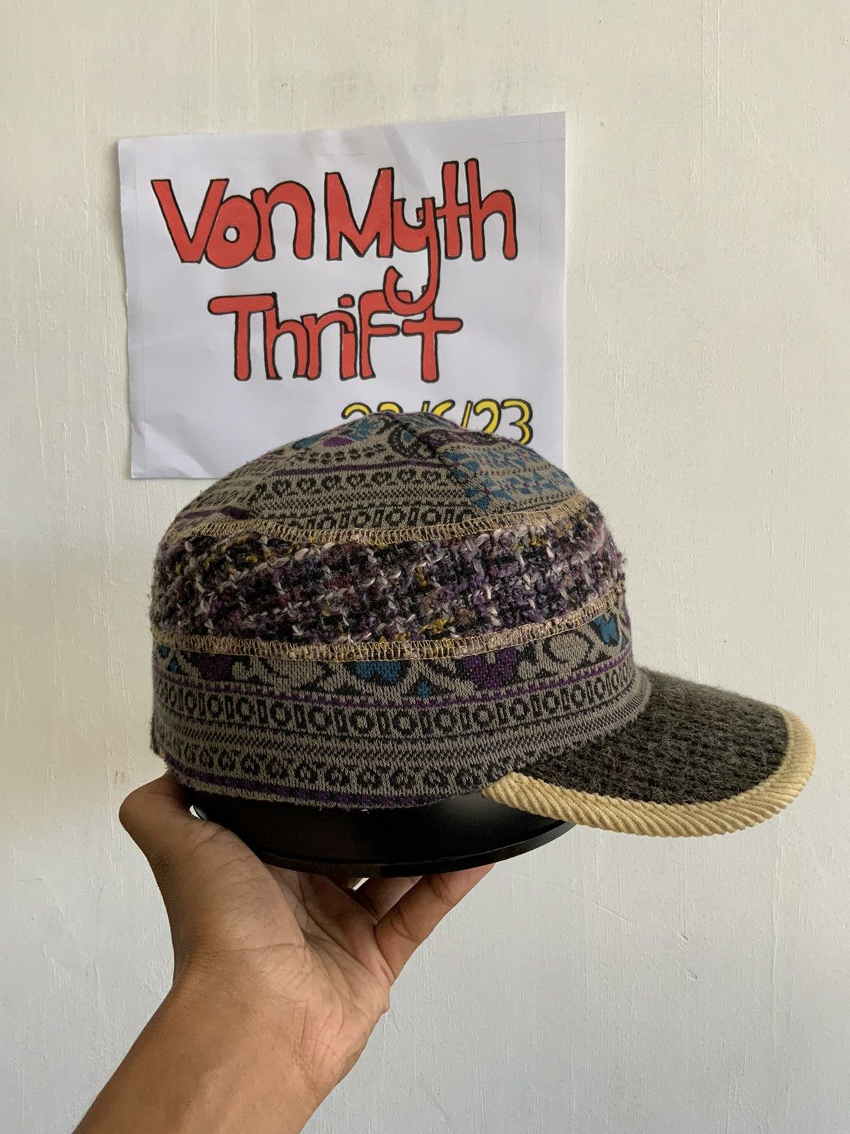 Japanese Brand Navajo Native Wool Avant Garde winter session by Grace Hat Size ONE SIZE - 4 Thumbnail