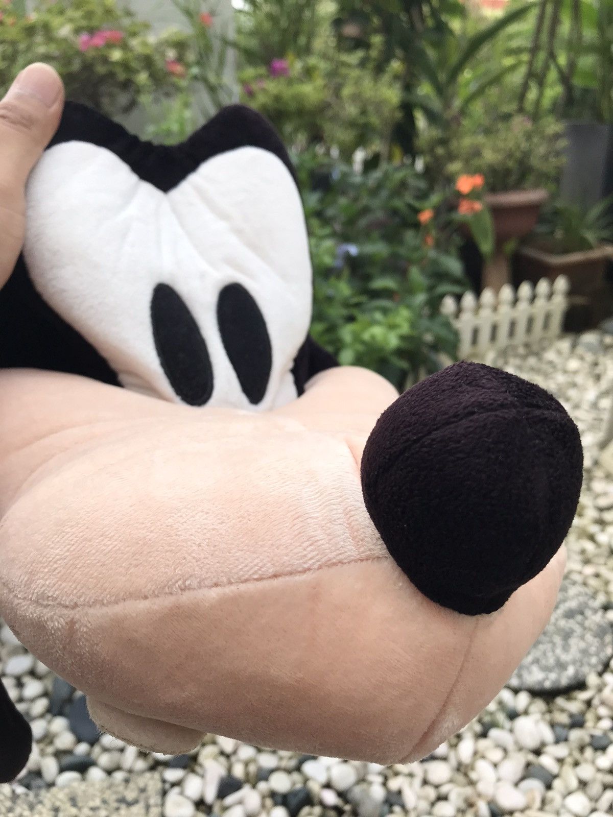 Disney × Japanese Brand AUTHENTIC GOOFY WITH PLUSH BODY CAP HAT Size ONE SIZE - 2 Thumbnail