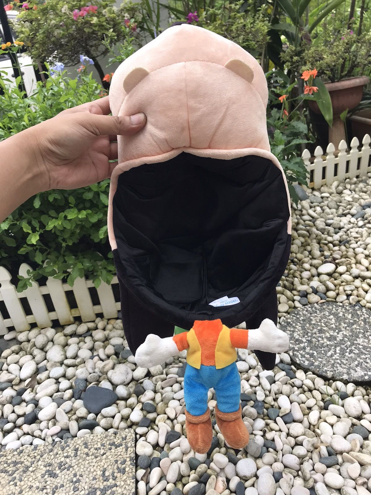 Disney × Japanese Brand AUTHENTIC GOOFY WITH PLUSH BODY CAP HAT Size ONE SIZE - 6 Thumbnail