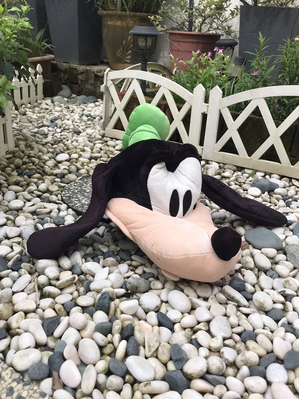 Disney × Japanese Brand AUTHENTIC GOOFY WITH PLUSH BODY CAP HAT Size ONE SIZE - 12 Thumbnail