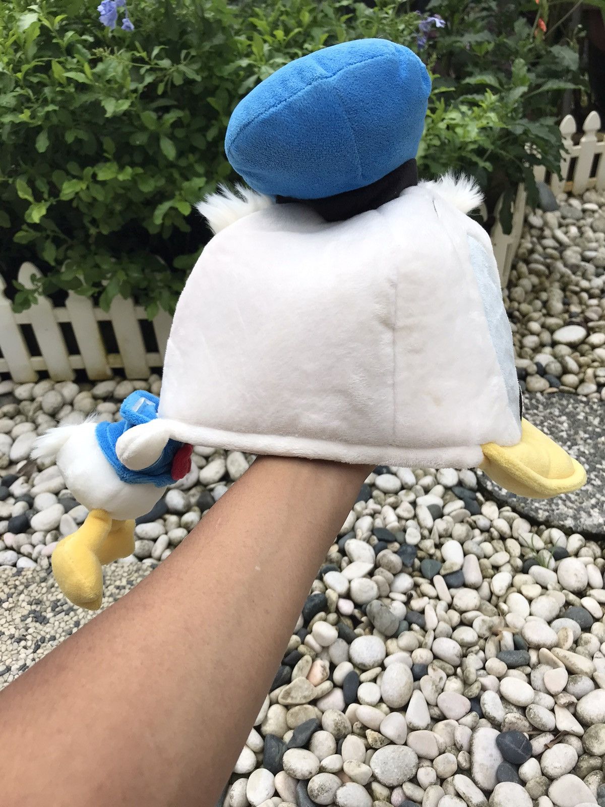 Disney × Japanese Brand AUTHENTIC DONALD DUCK WITH PLUSH BODY CAP HAT Size ONE SIZE - 4 Thumbnail