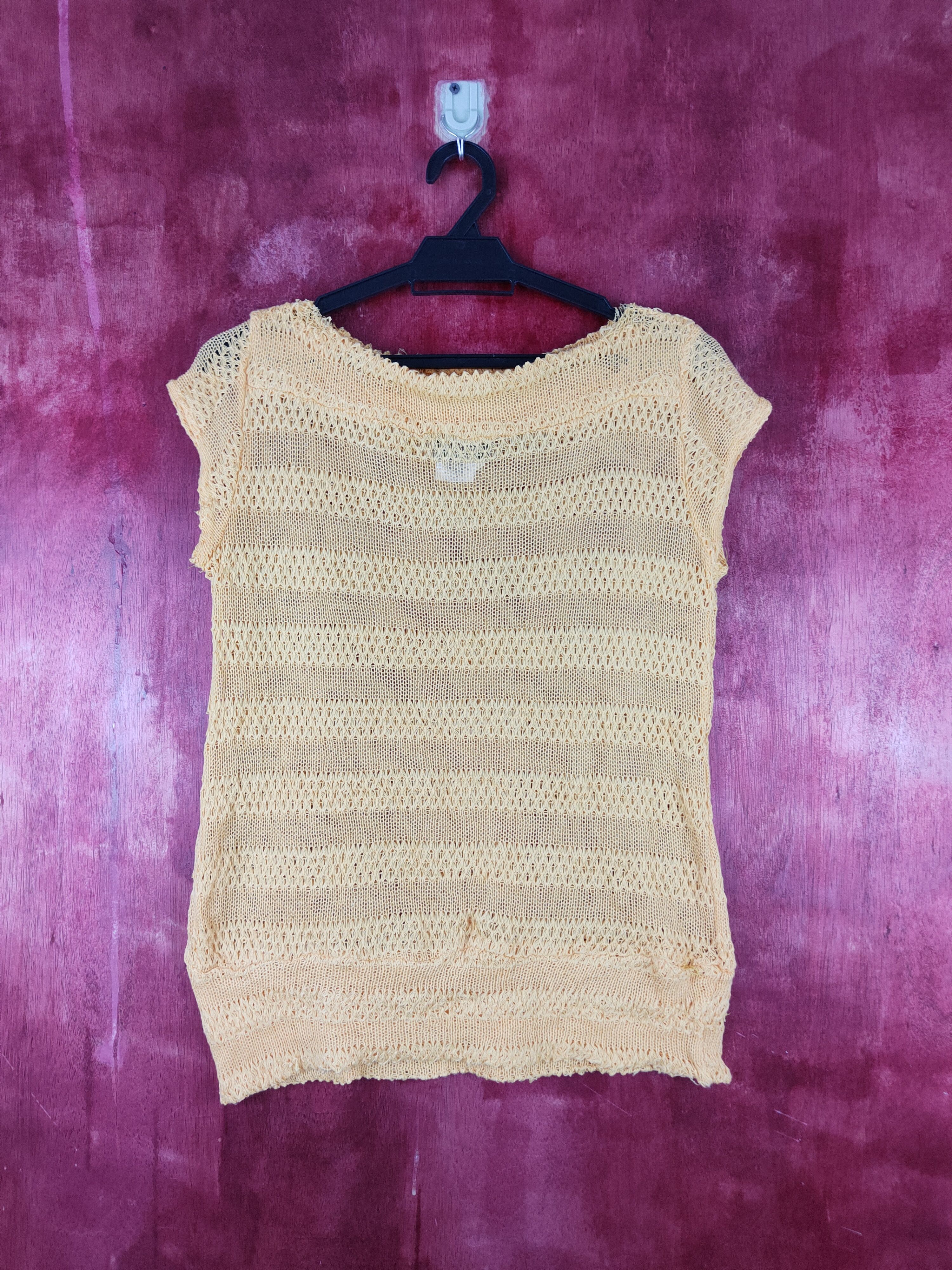 Homespun Knitwear × Japanese Brand Filo Yellow Crochet Meshnet Knitwear tank tops #S976 Size S / US 4 / IT 40 - 1 Thumbnail
