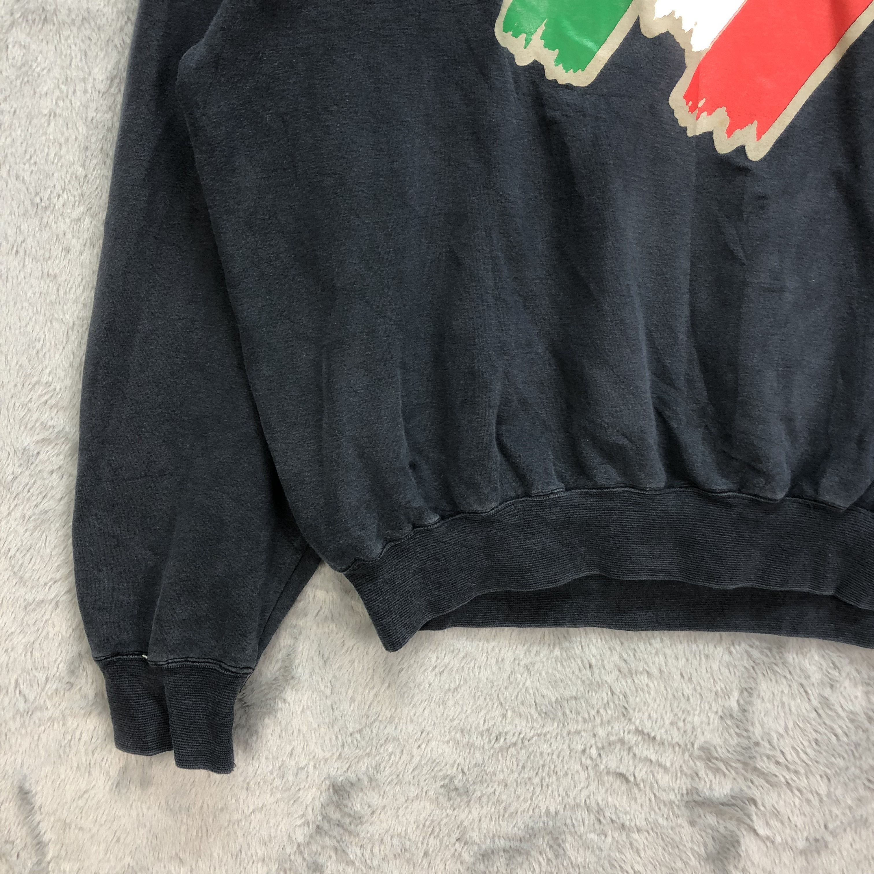 Japanese Brand BIMOTA JAPAN RACING TEAM SWEATSHIRTS #5175-177 Size US M / EU 48-50 / 2 - 5 Thumbnail