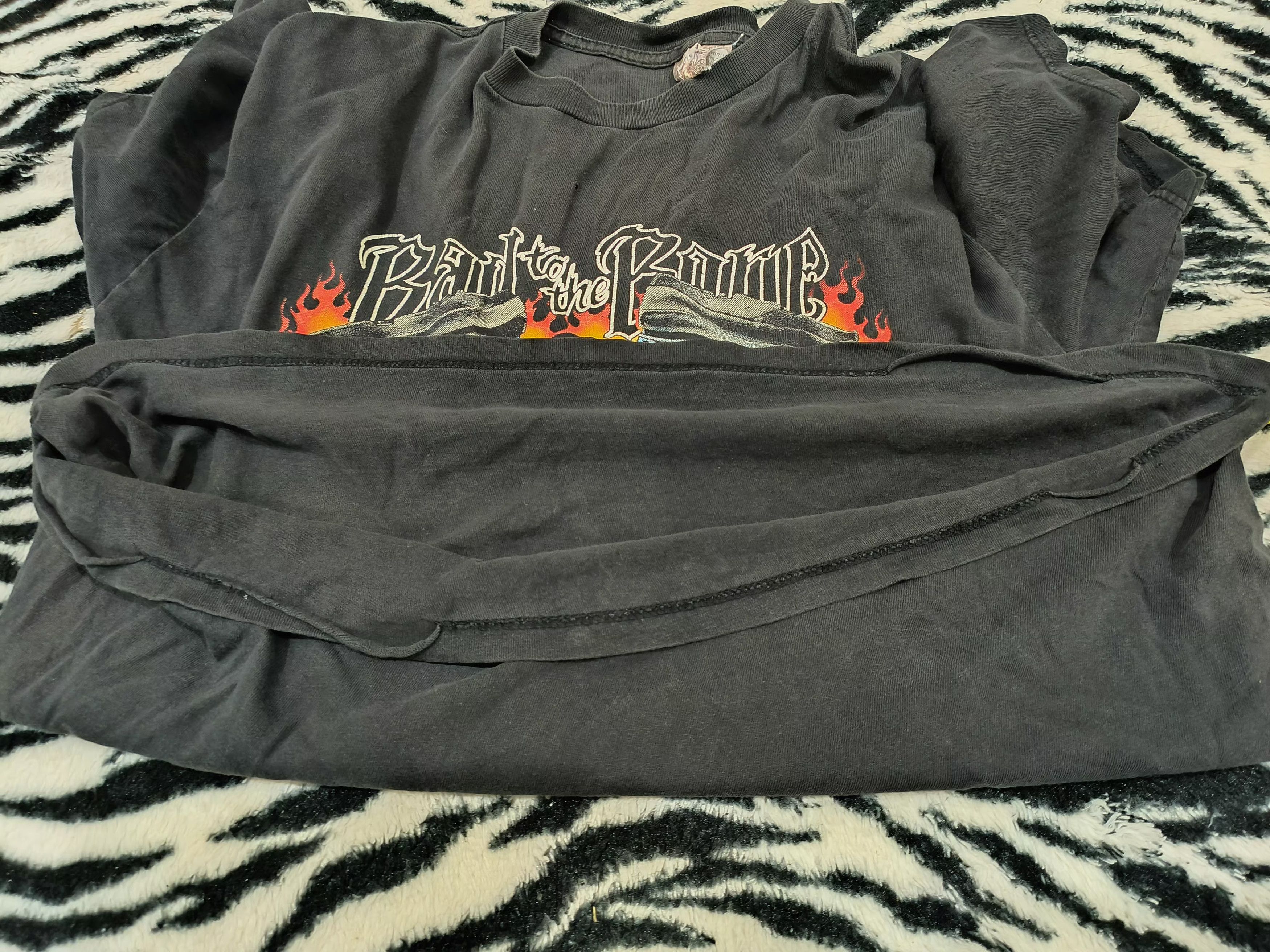 Vintage 🔥Rare🔥 BAD to the BONE Thrashed tee Size US XL / EU 56 / 4 - 14 Thumbnail