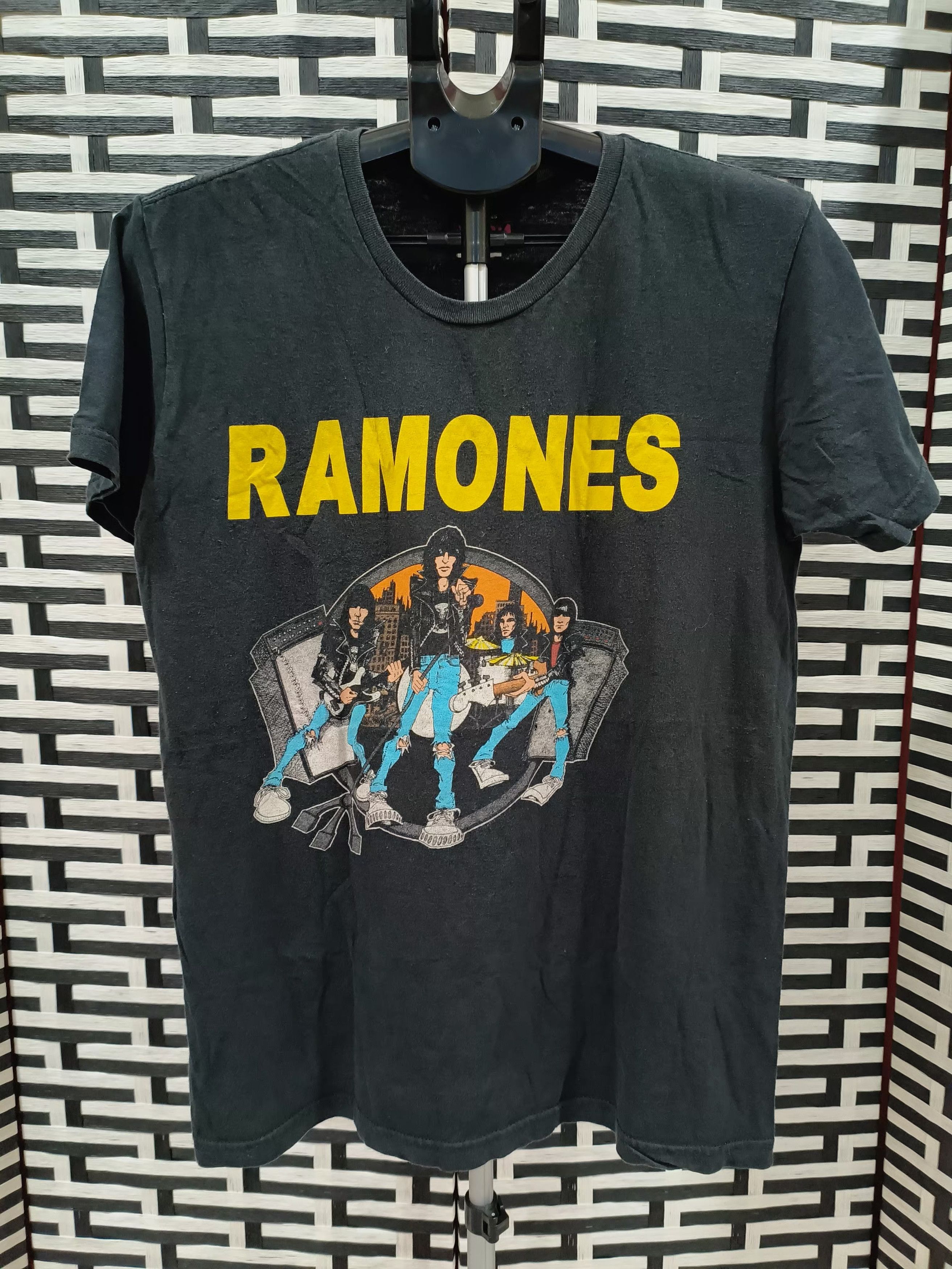 Band Tees Ramones Punks Rock band tee Size US M / EU 48-50 / 2 - 1 Thumbnail