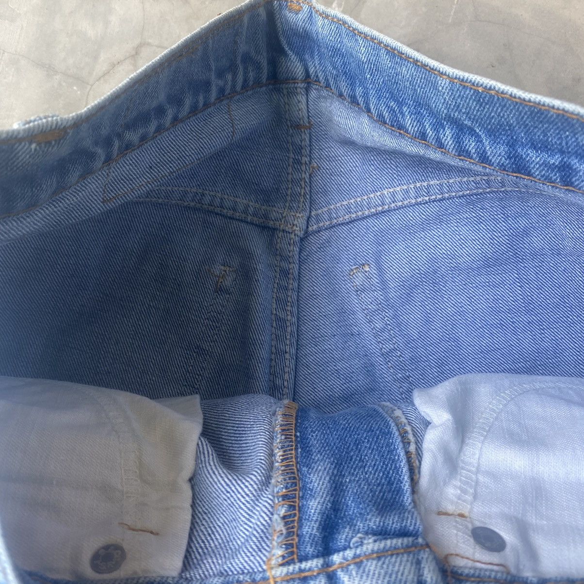 Levi's × Levi's Vintage Clothing × Vintage Vintage 80s Levis 517 bell bottoms flare jeans light wash #8 Size 28" / US 6 / IT 42 - 7 Thumbnail